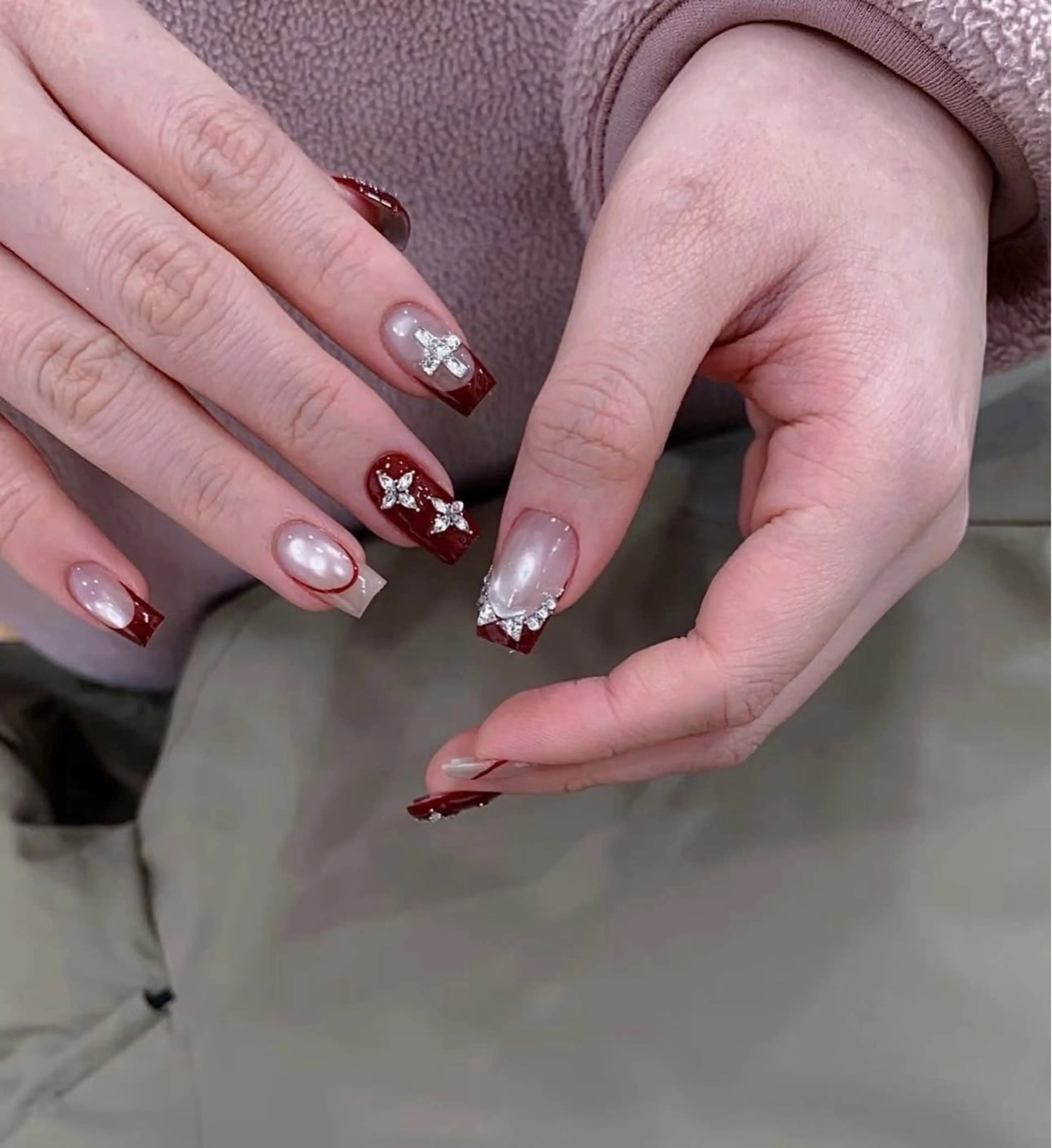 ネイル MQueenネイルサロン所属・MQueen ネイルサロンのネイルデザイン