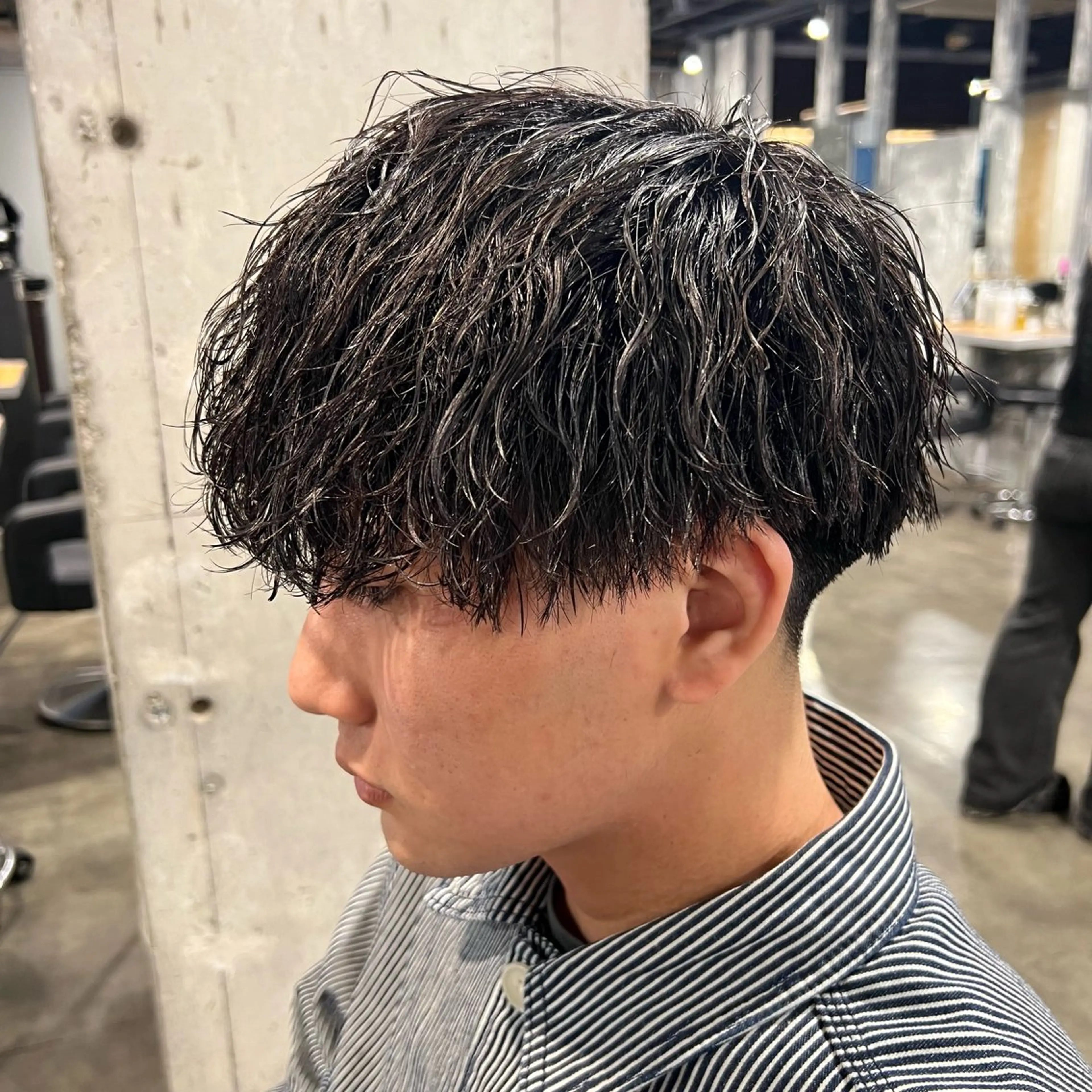 ショート カラー パーマ ヘアアレンジ メンズ キッズ アップバング センターパート メンズハイライト マッシュ メンズパーマ 🔷横浜1のパーマ 職人🔷将太郎のヘアスタイル
