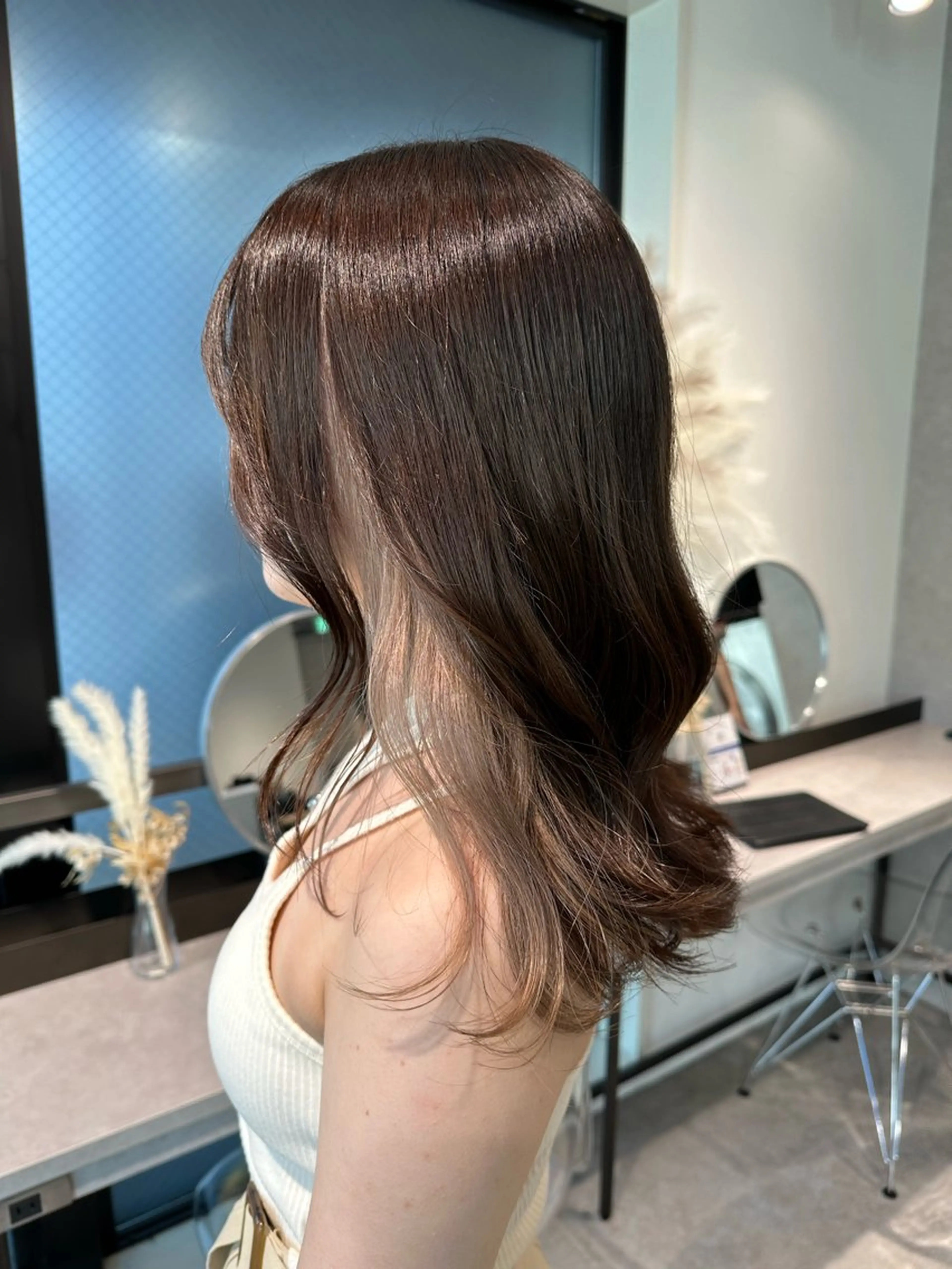ロング カラー ベージュカラー ブリーチ イヤリングカラー GO TODAY SHARE SALON 原宿本店所属・ブリーチ/ハイトーン 艶カラー/ユリナのヘアスタイル