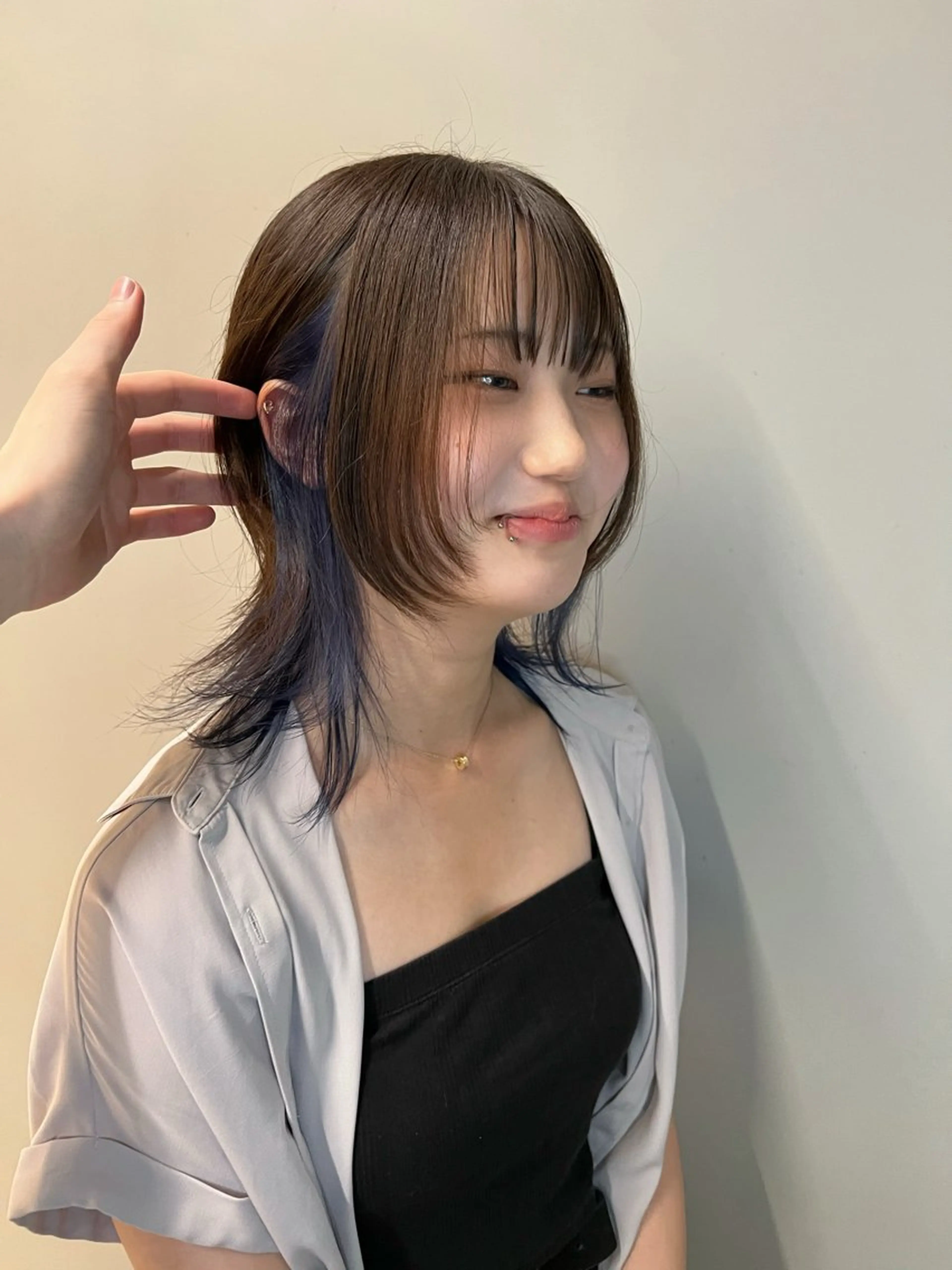 ミディアム 🐺立川のウルフ屋 さん🐺おかみ🐺のヘアスタイル