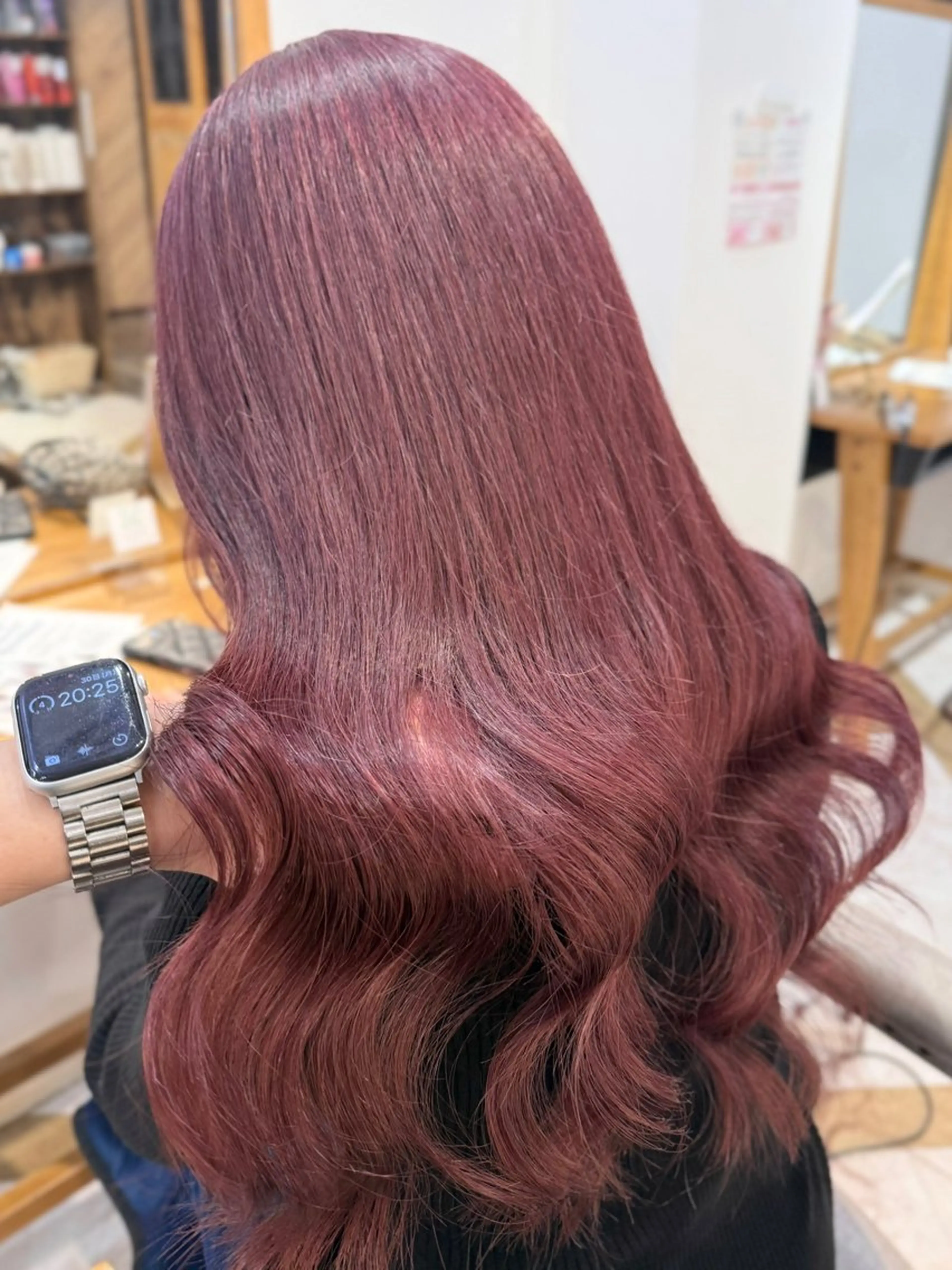 セミロング ヘアカラー 倉林隆一🐈 ダブルカラー/艶髪のヘアスタイル