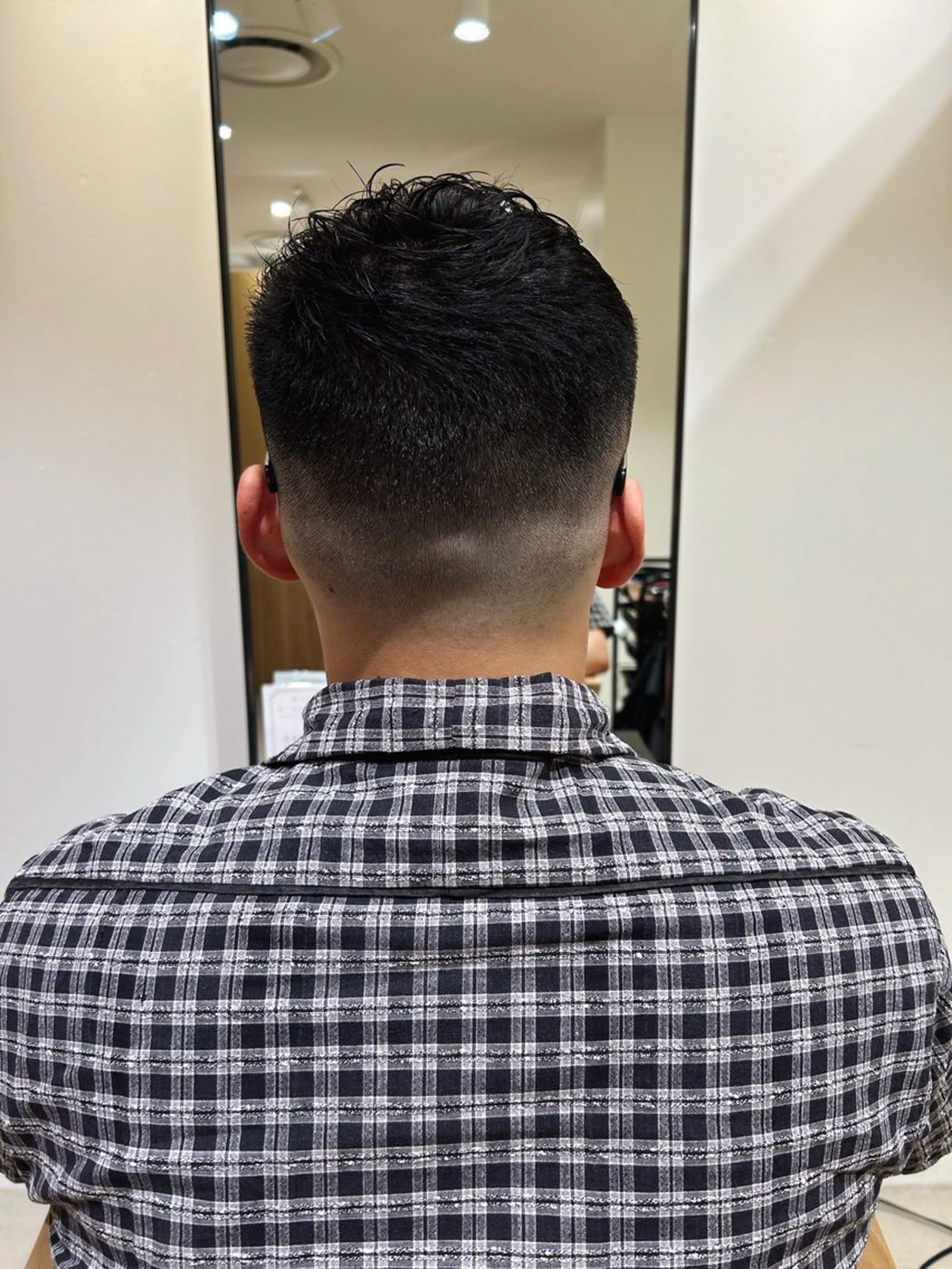 《 １日１名様限定 》 メンズフェードカットの写真