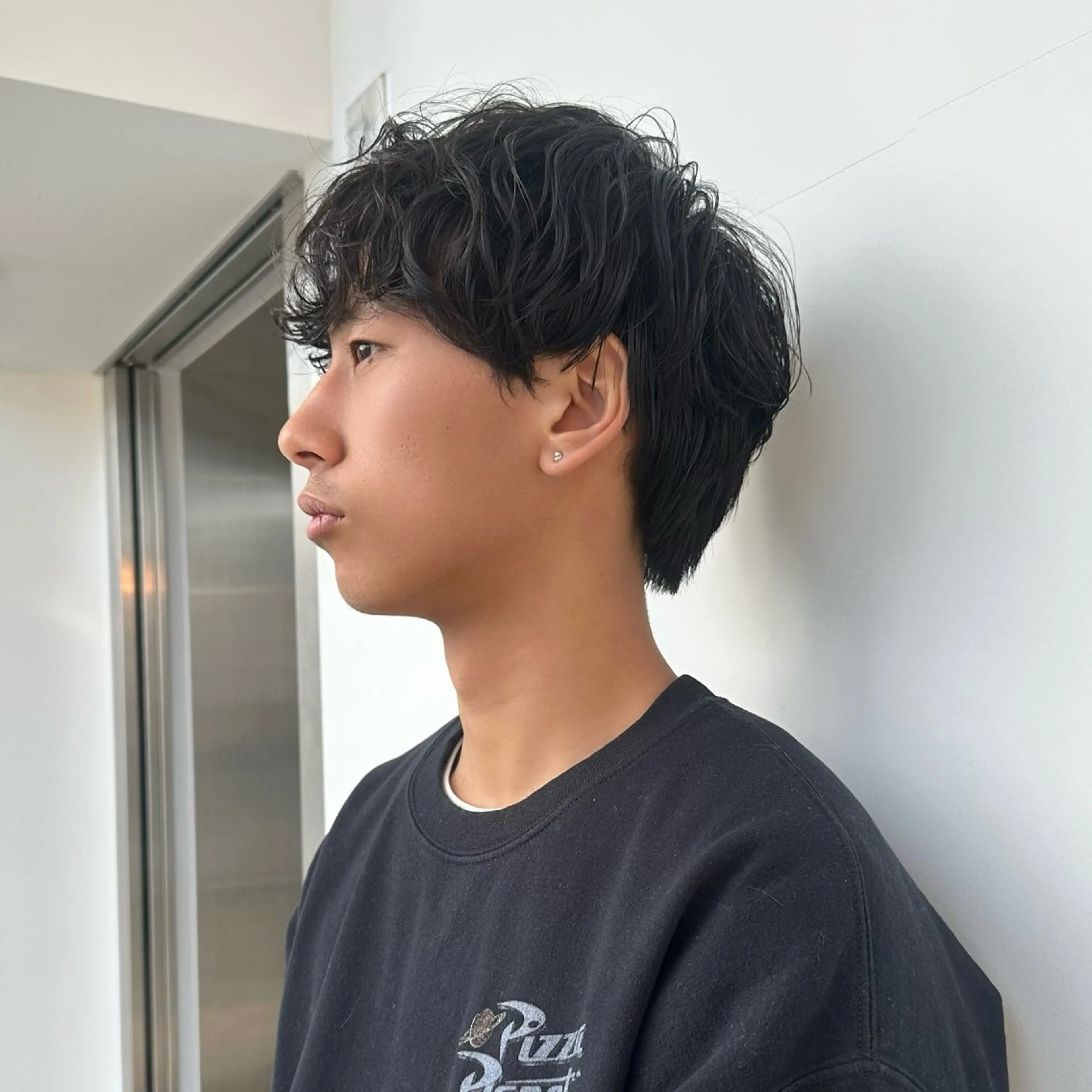 ショート カラー パーマ メンズ カルマパーマ メンズパーマ スペインカール ツイストスパイラルパーマ 刈り上げ メンズ支持No. 1 🥇メンズ特化吉田のヘアスタイル