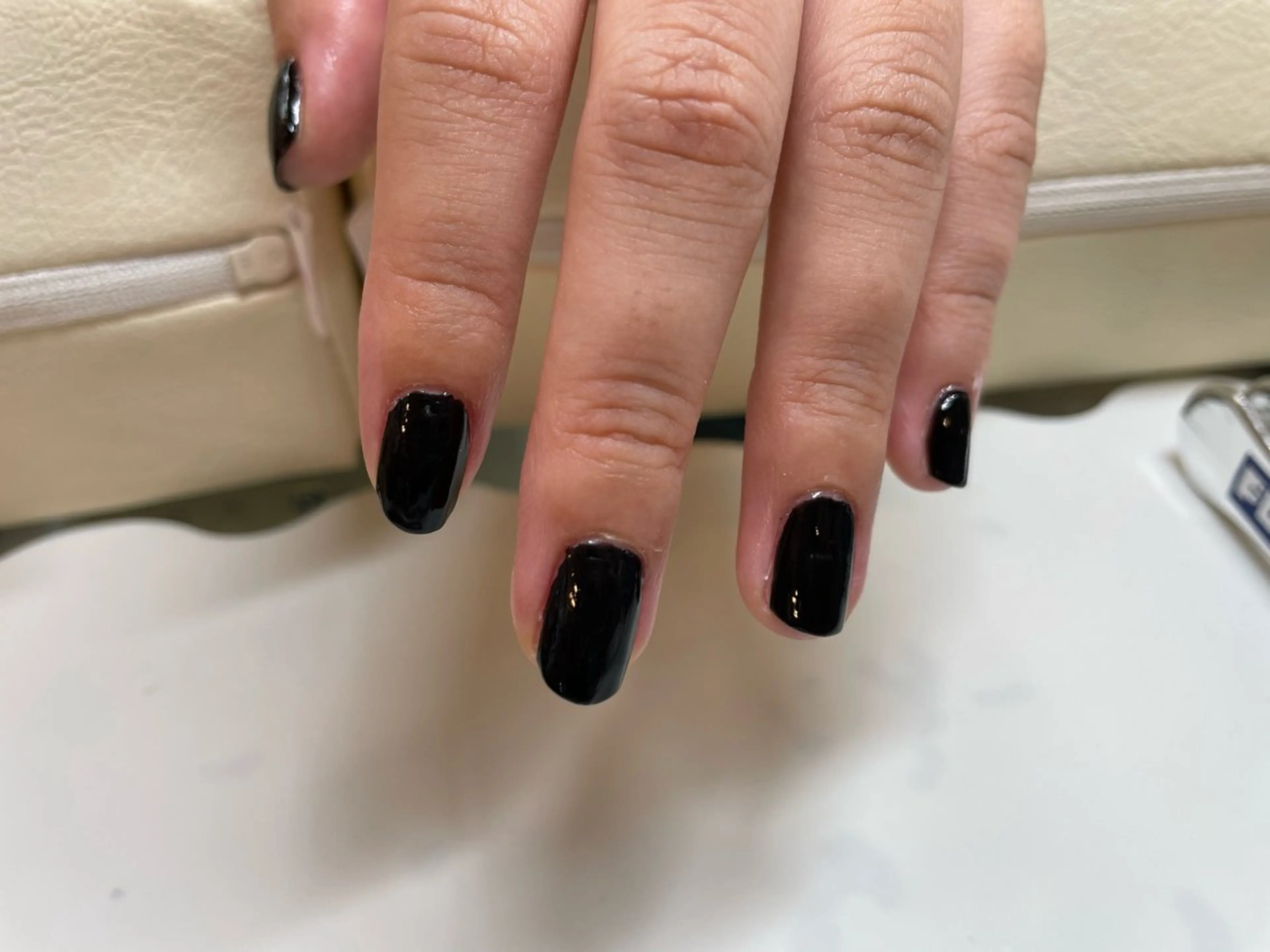 ネイル ワンカラーネイル シンプリーワン 渋谷店🪄MOENAのネイルデザイン