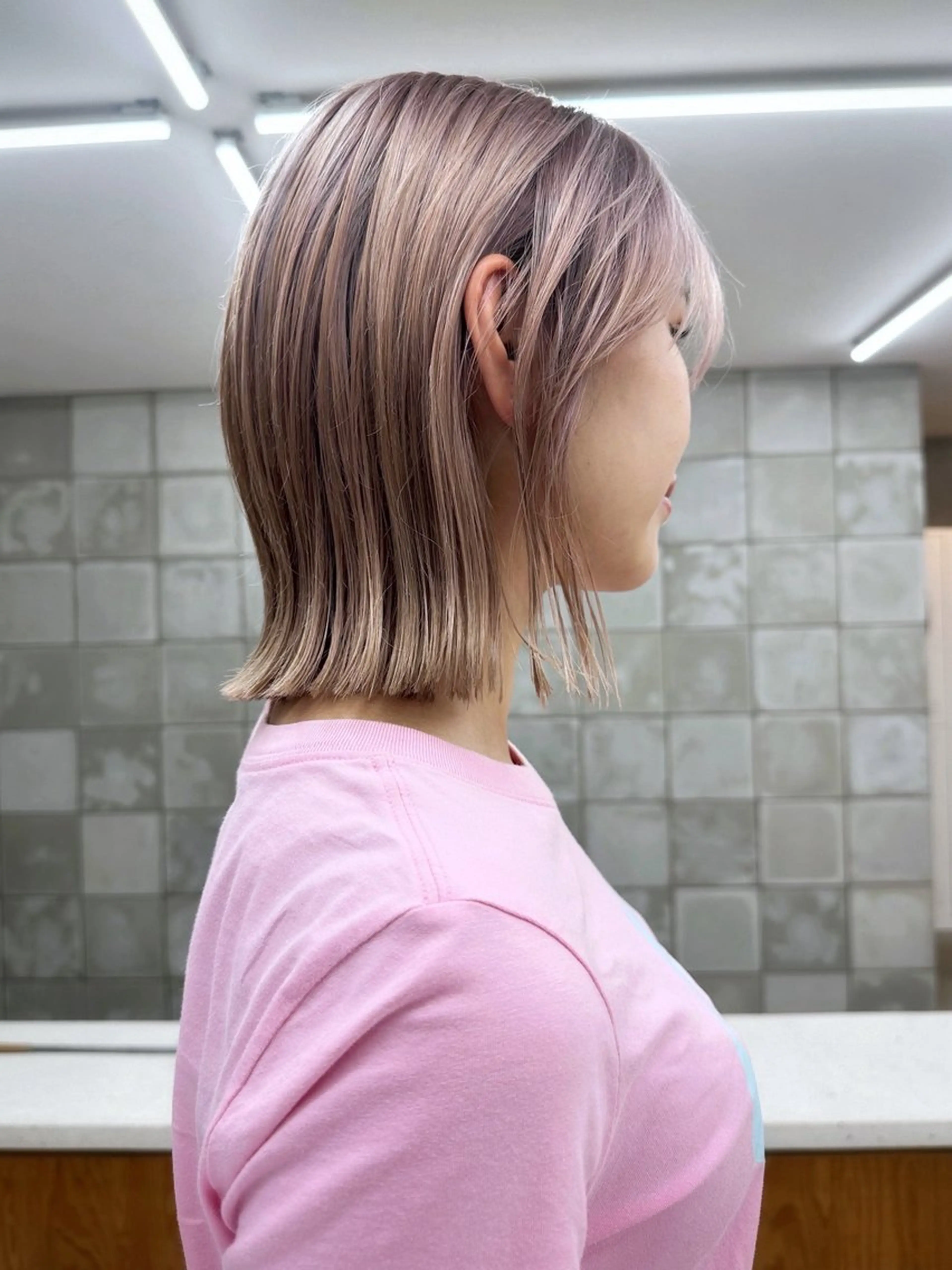 ショート カラー ベージュカラー ブリーチ グレージュ ハイトーンカラー シルバー カット ヘアカラー パーマ /レイヤー 榛地渉馬 /矢場町のヘアスタイル