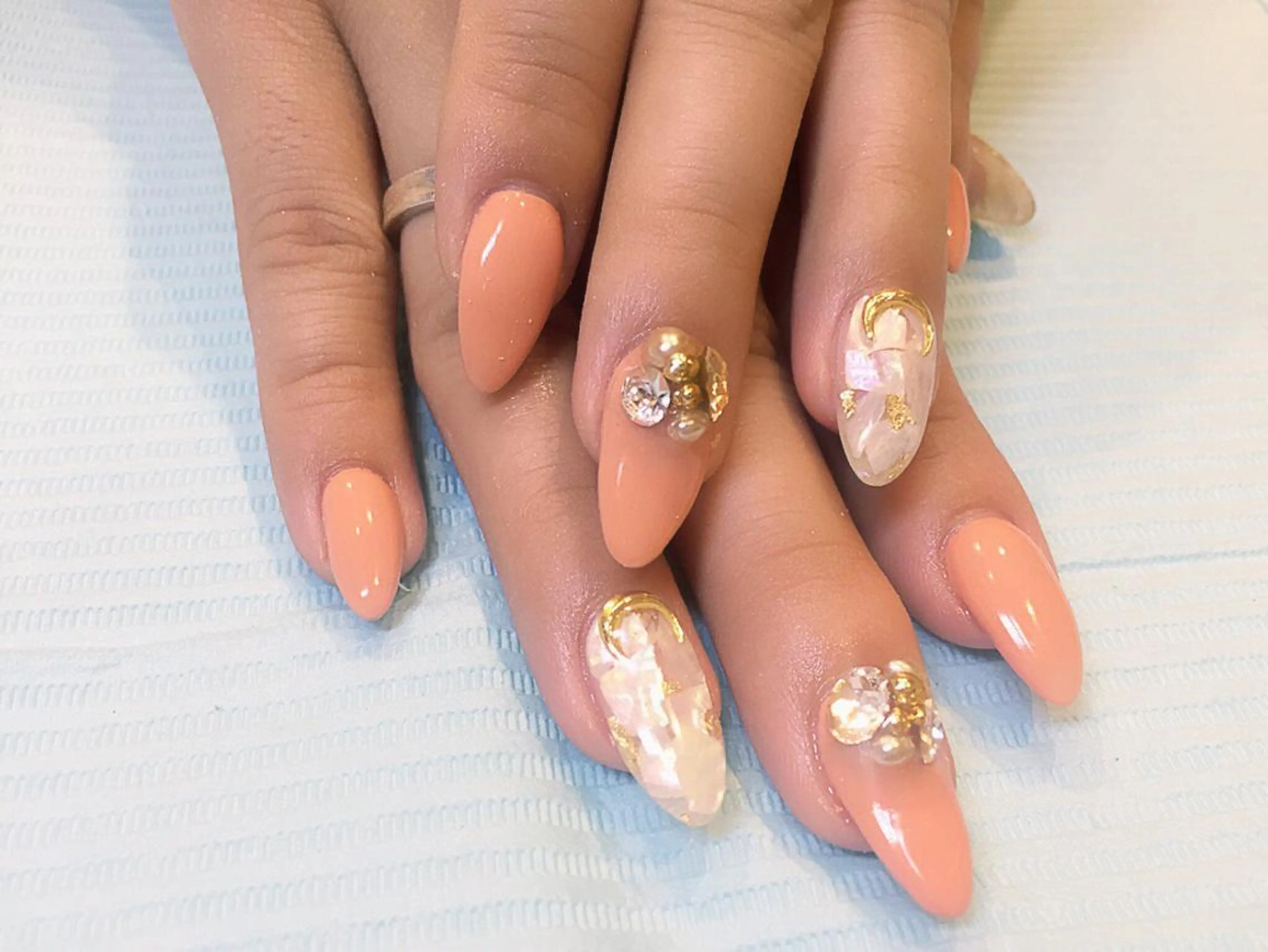 ネイル noix nail &eyeのネイルデザイン