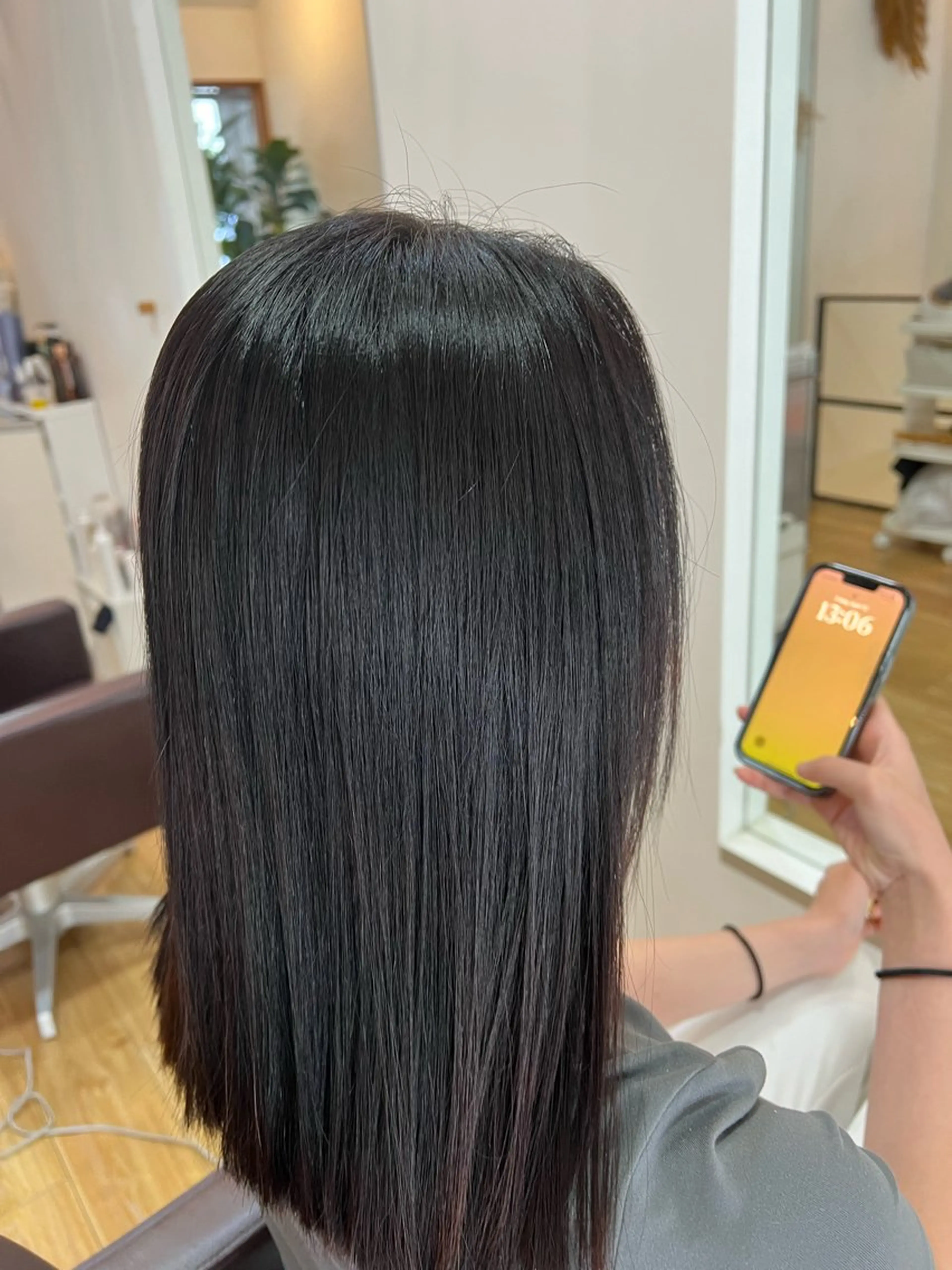 ミディアム カラー パーマ ヘアアレンジ メンズ 縮毛矯正 堀井 凌平のヘアスタイル