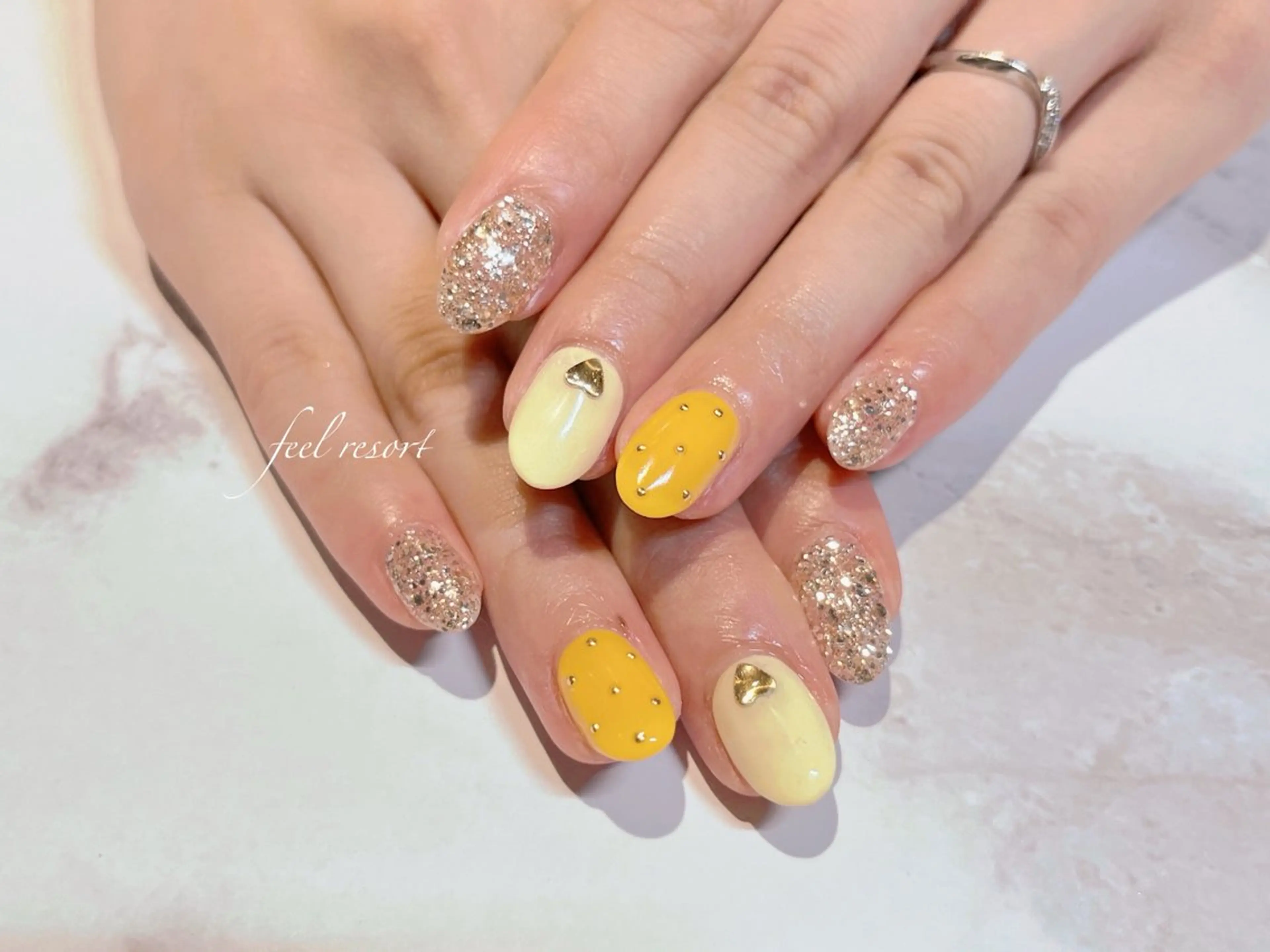 ネイル 長さ出し フットネイル フレンチネイル ジェルネイル ガラスフレンチ ハンドネイル Lien（リアン） 銀座駅6分のネイルデザイン