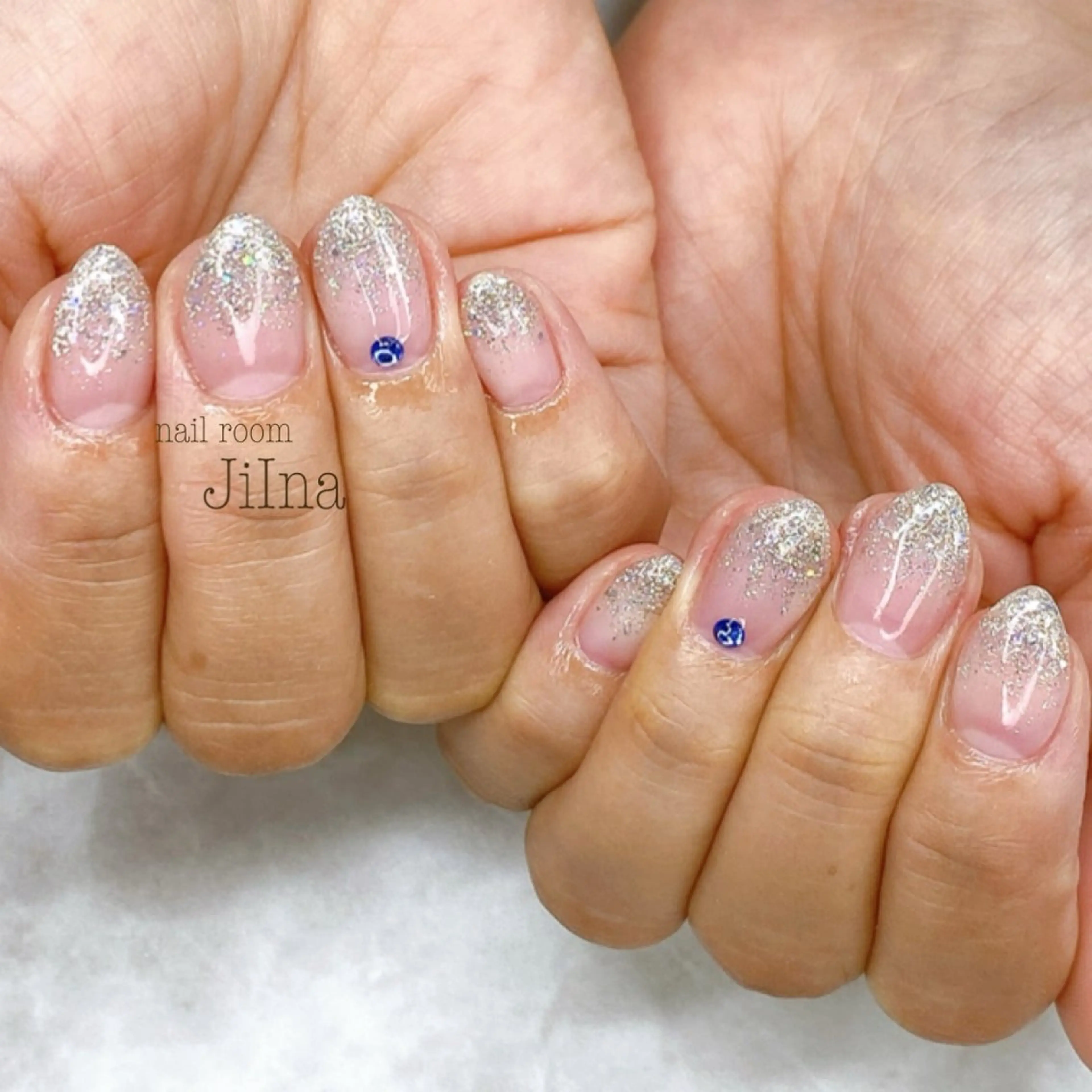 ネイル ラメ(グリッター) ラメグラデーション JiIna nailのネイルデザイン