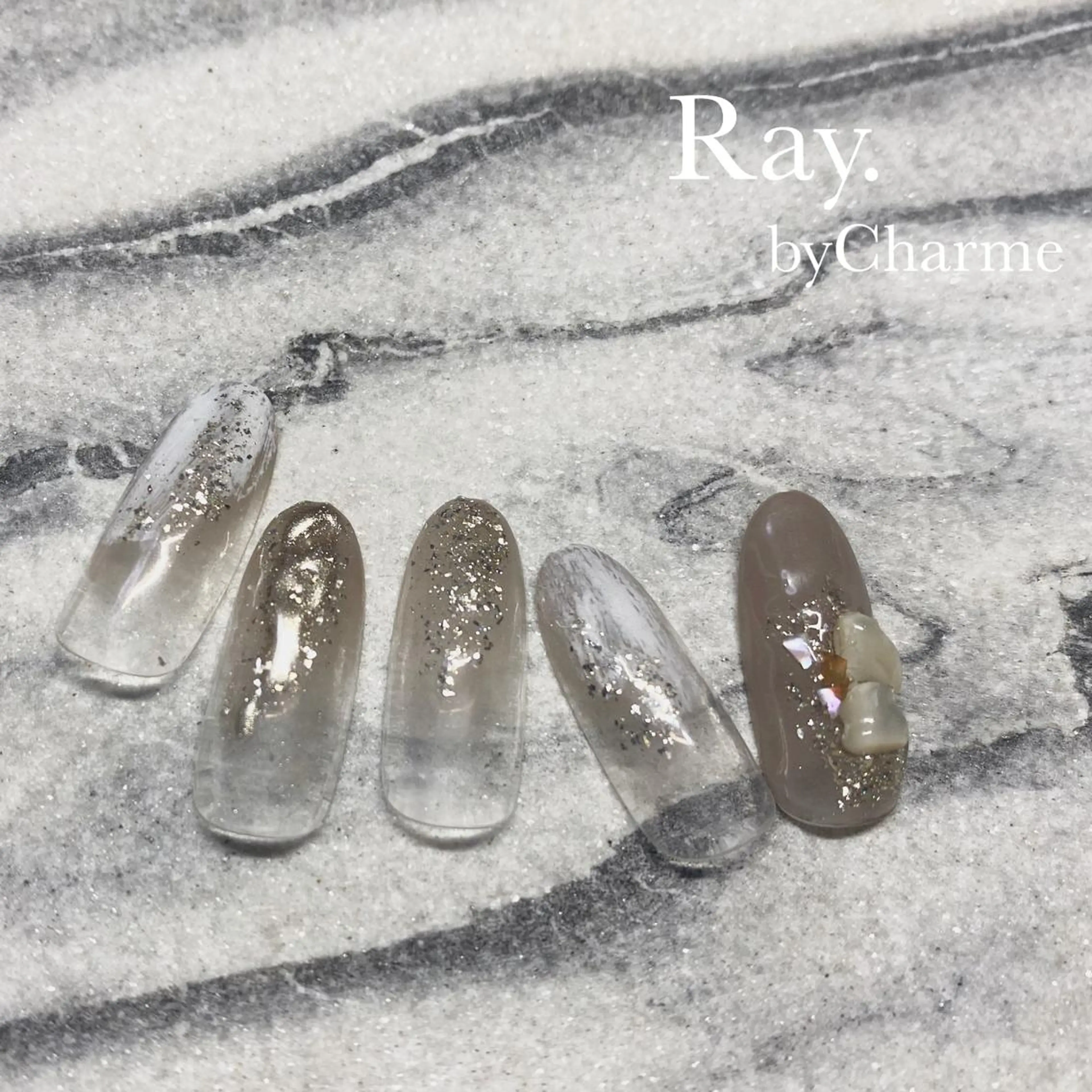 ネイル Ray. ／綺麗目ニュアンスのネイルデザイン