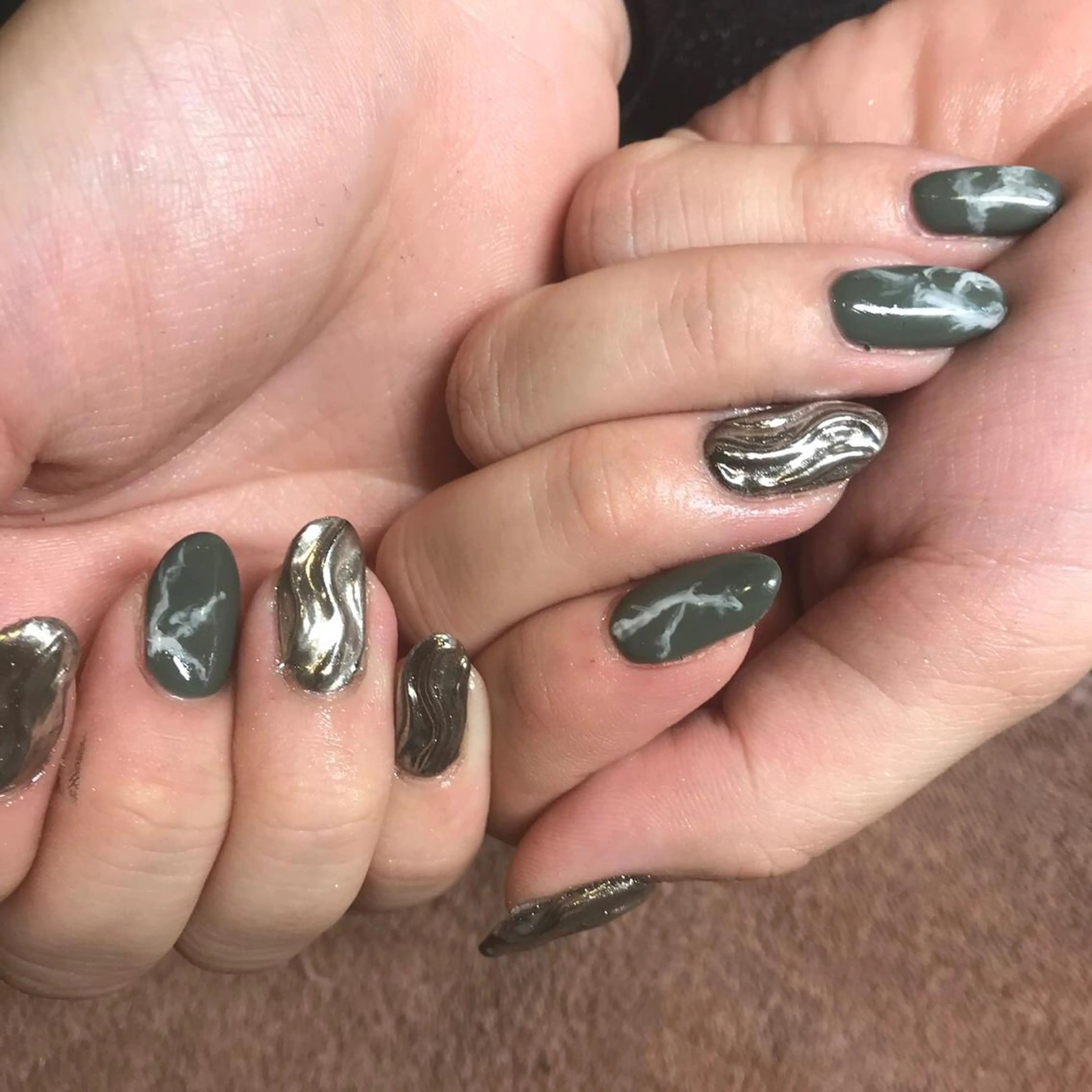 ネイル マルサンカクシカク所属・○△□ 守口市のネイルデザイン