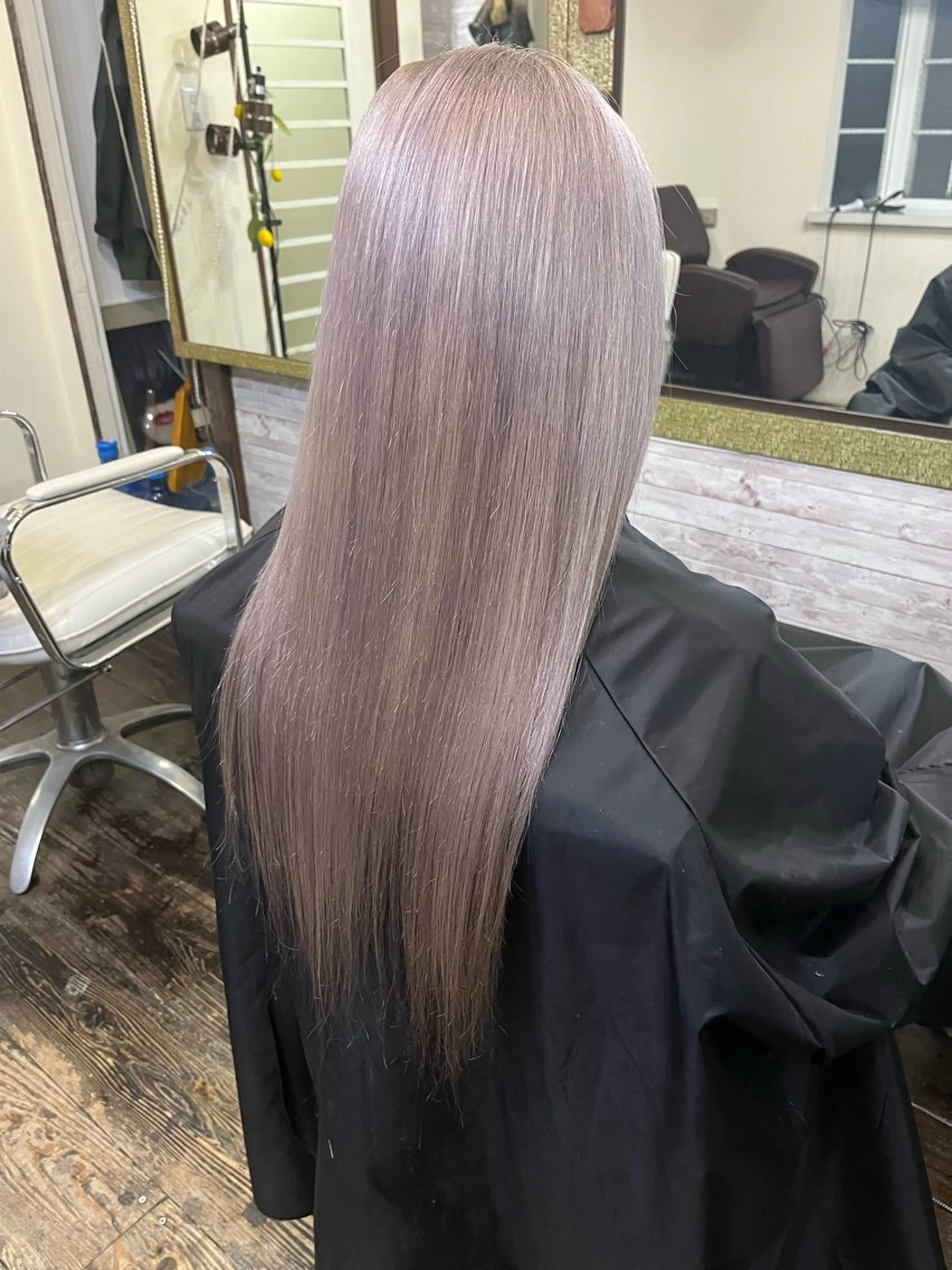 カラー ヘアカラー 渡辺 健太のヘアスタイル