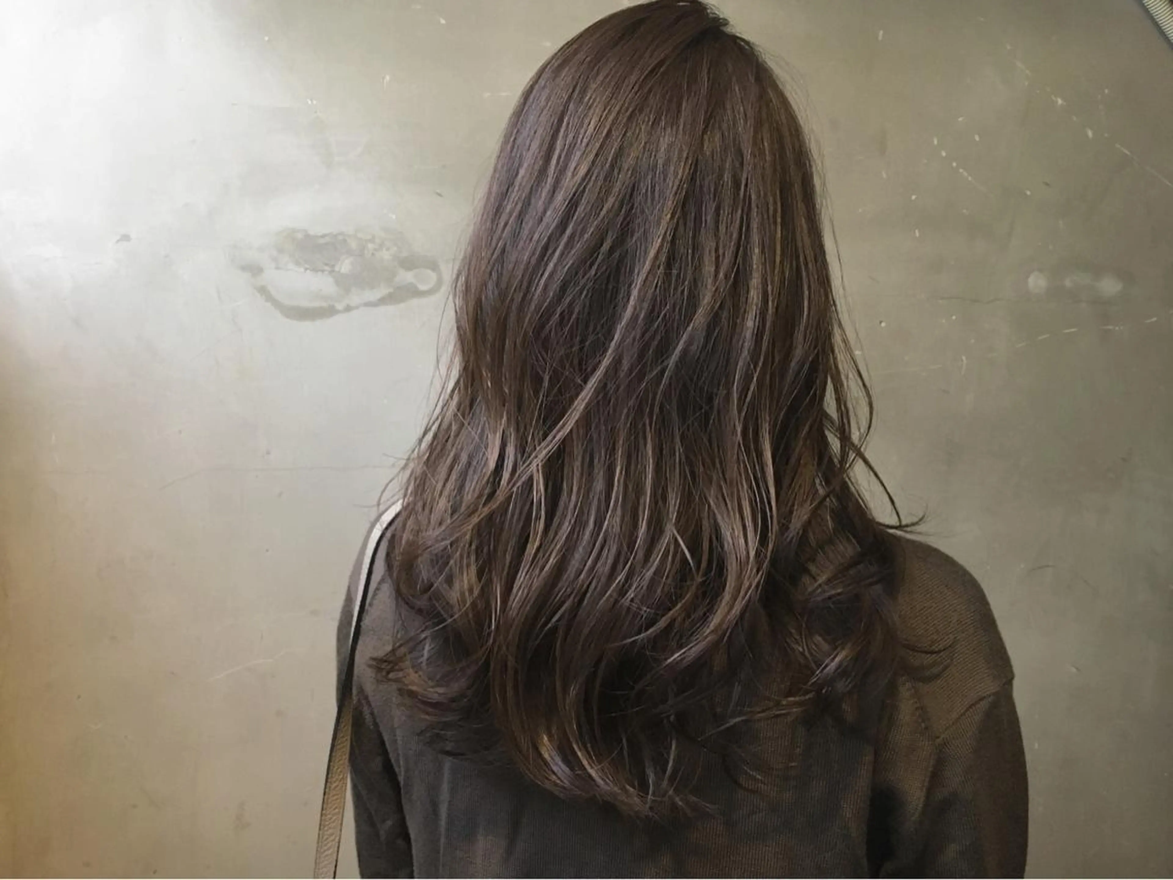 セミロング カラー 牛山 静香のマツエク・マツパデザイン