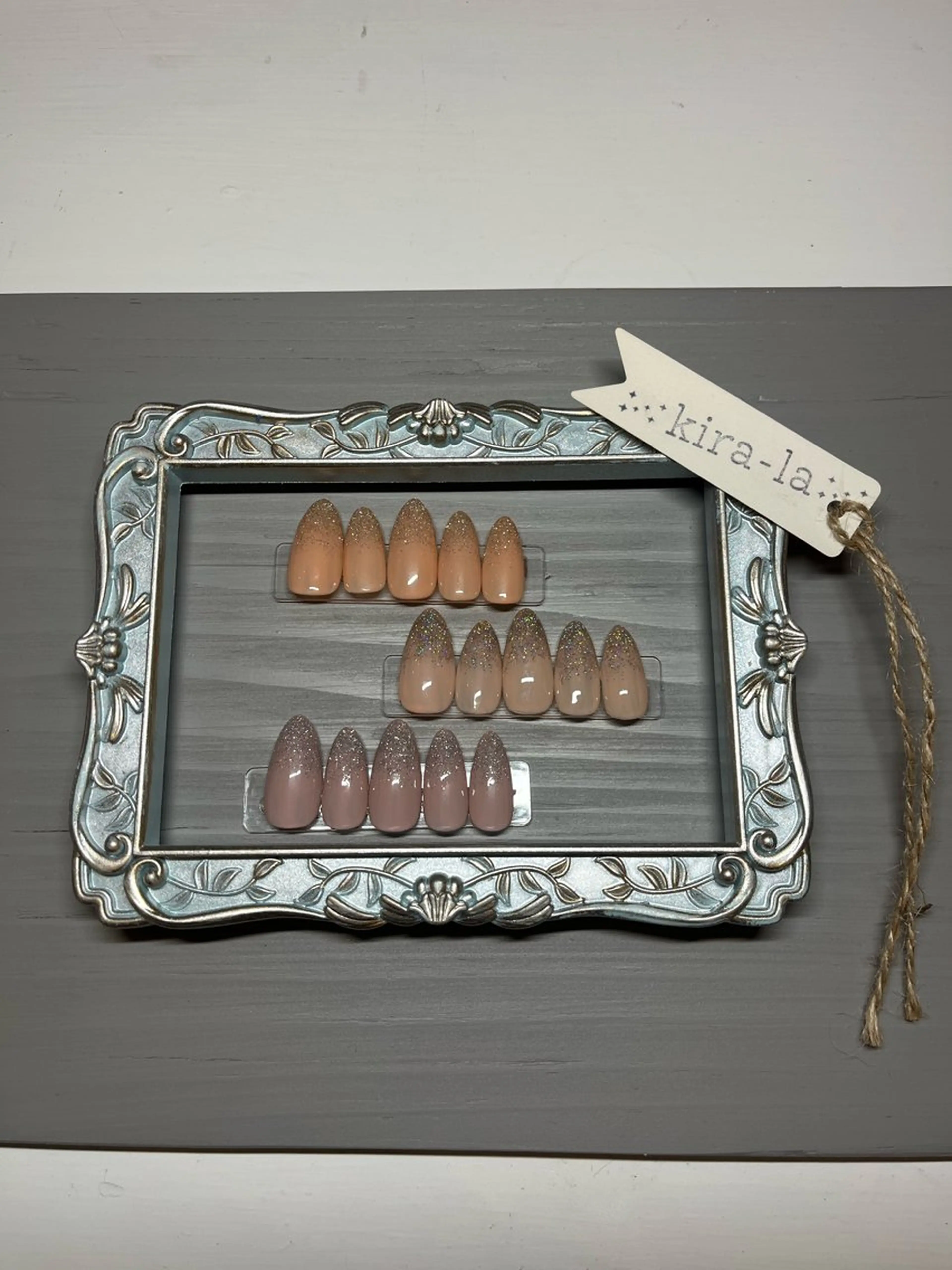 ネイル フラッシュネイル ジェルネイル キラキラネイル kira-la キララ･:*..のネイルデザイン