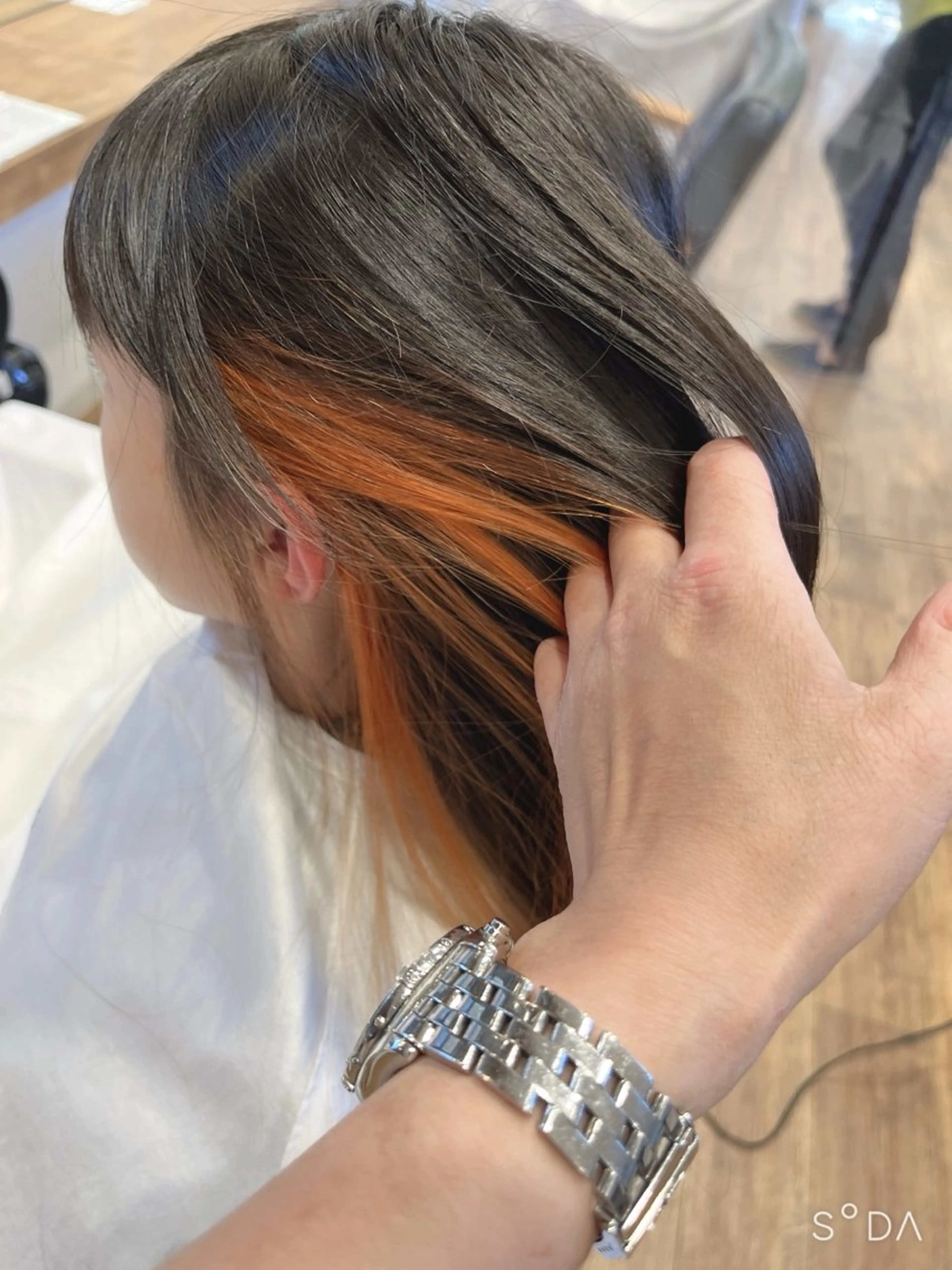 セミロング カラー 高橋 春菜のヘアスタイル