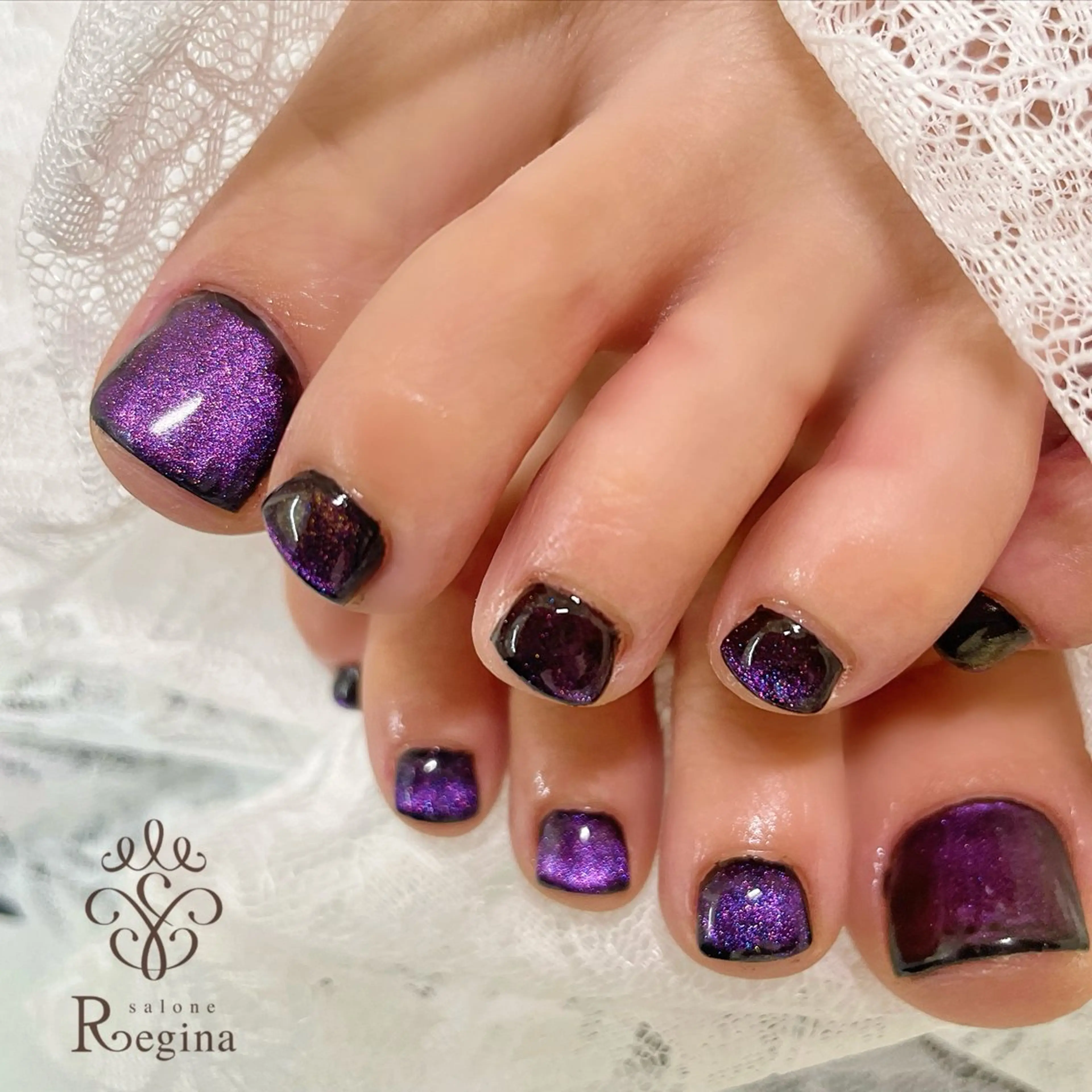 ネイル フットネイル AYA Reginaのネイルデザイン