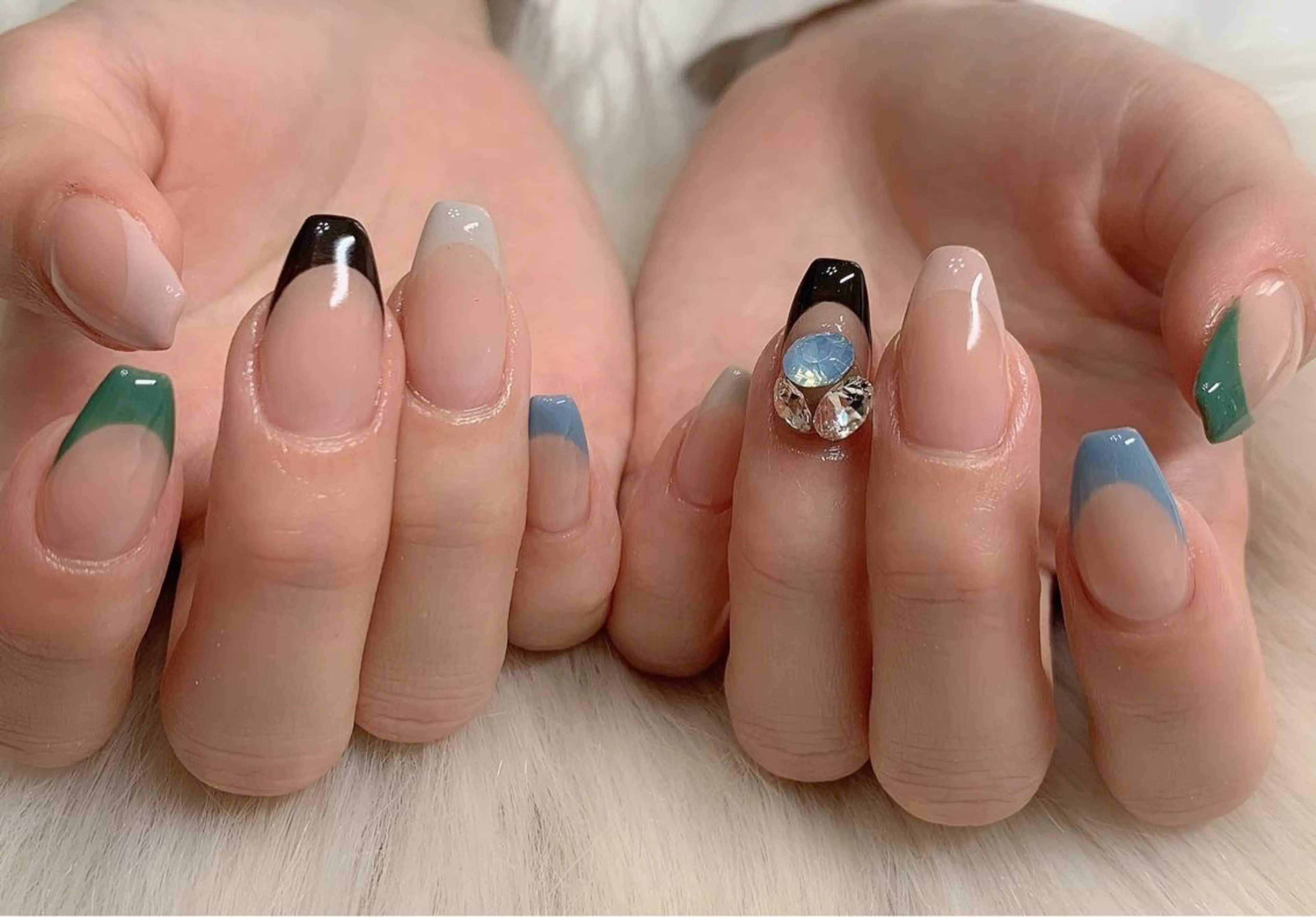 ネイル フレンチネイル Nail Salon Momoのネイルデザイン