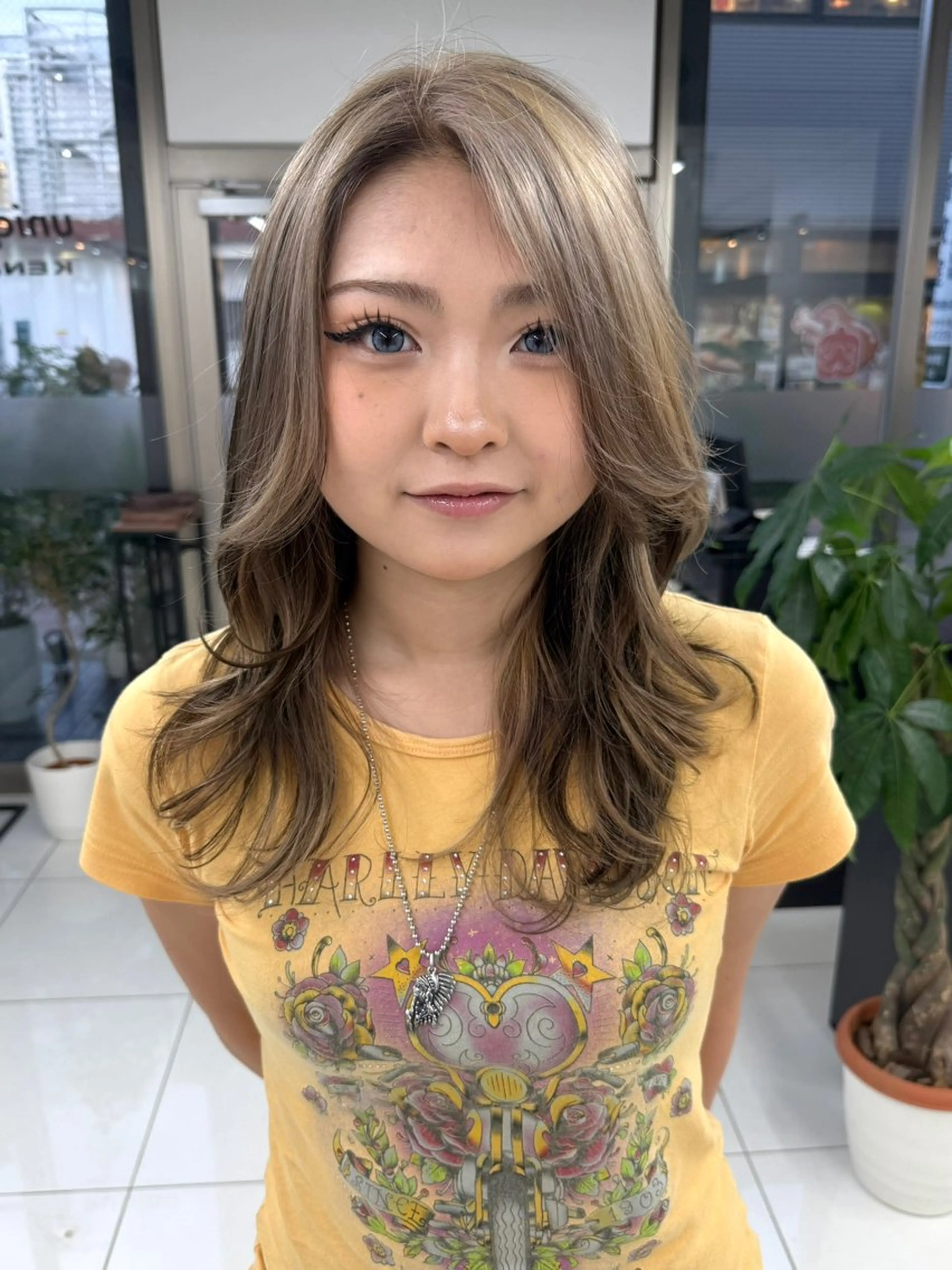 セミロング カラー ヘアカラー トリートメント 🍀お悩み改善憧れの 美髪　小林風雅のヘアスタイル