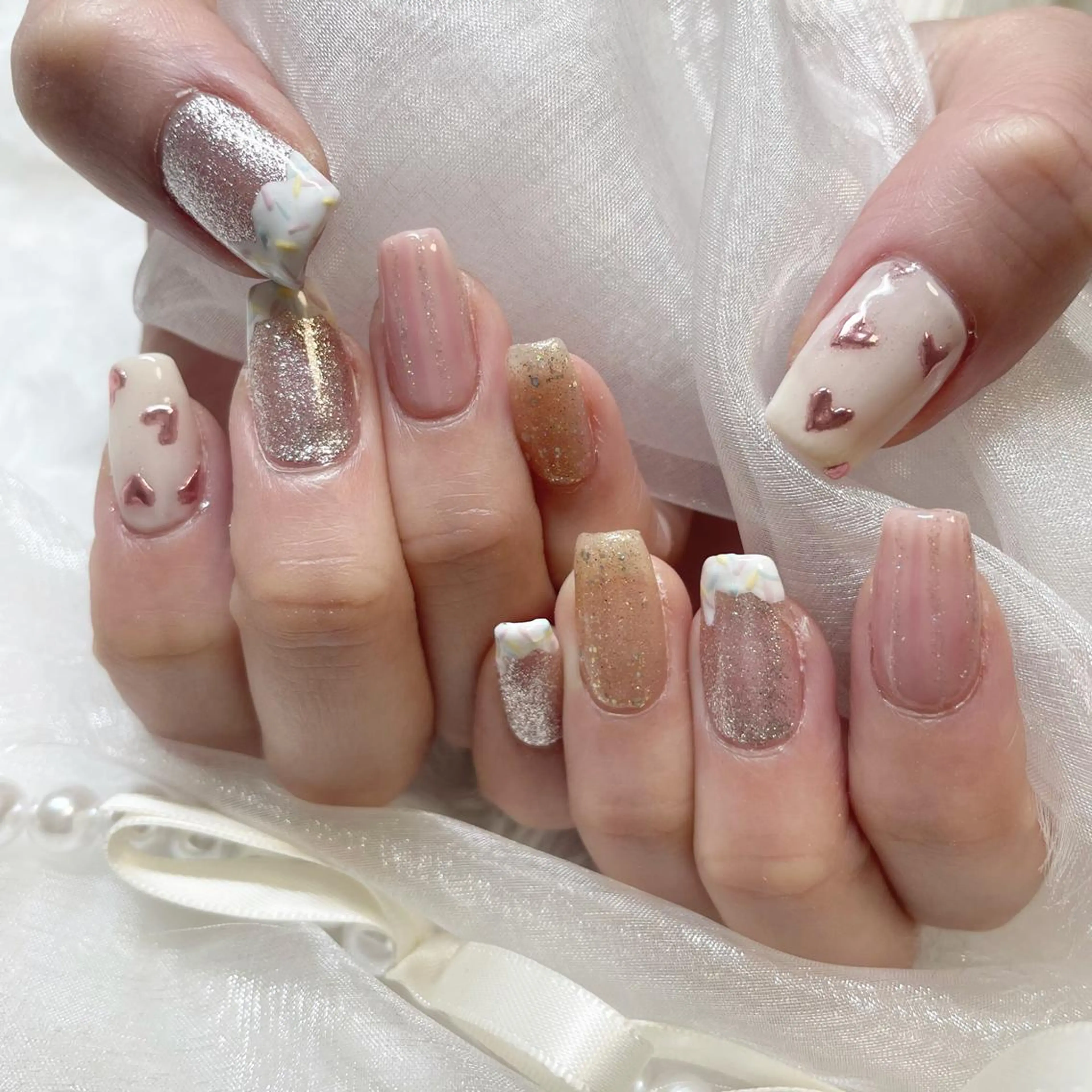 ネイル ジェルネイル 韓国ネイル 持ち込み ワンカラーネイル バレンタイン ハンドネイル fiore nail 🦋のネイルデザイン
