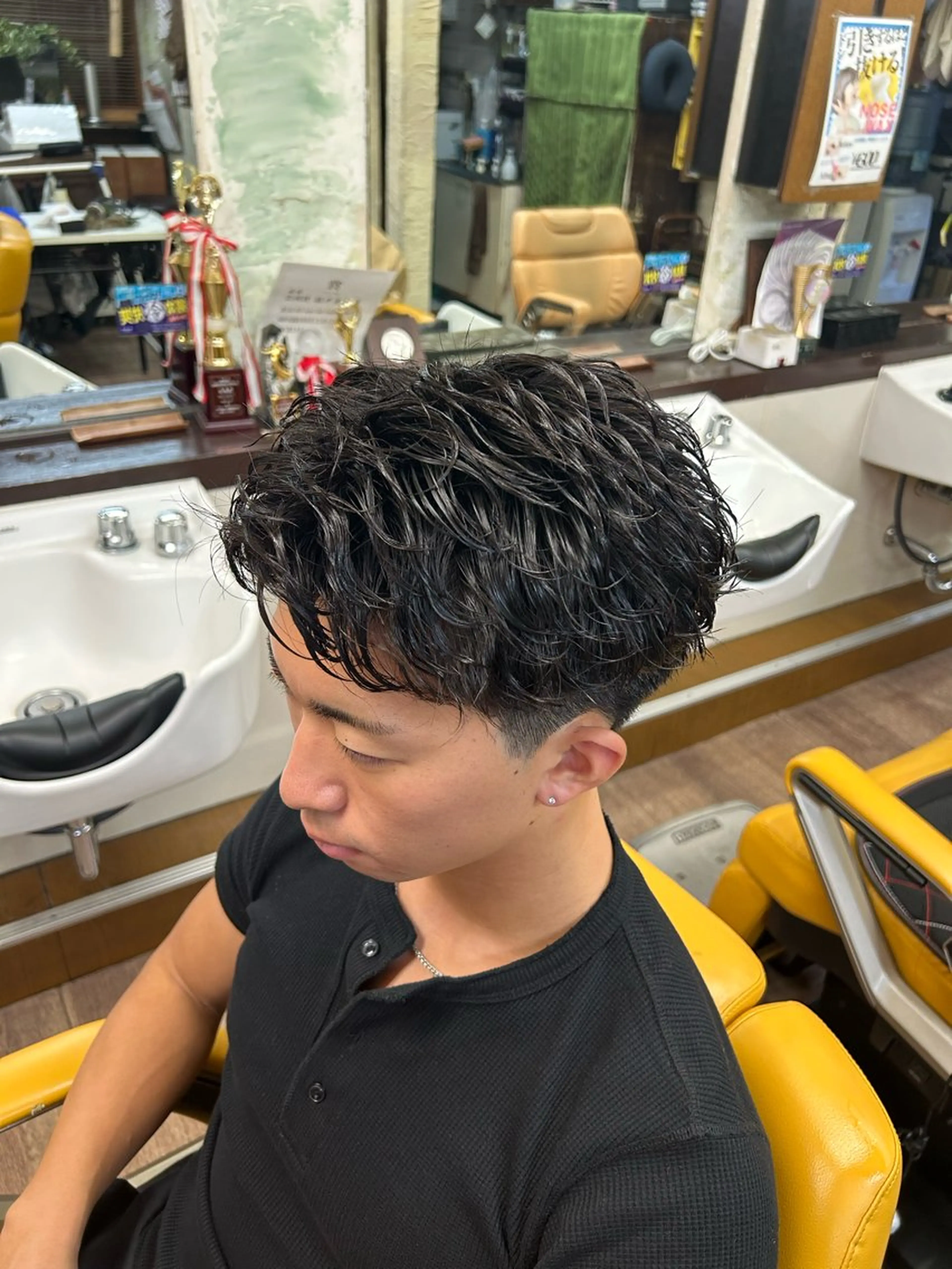 ショート パーマ メンズ フェザーパーマ メンズパーマ カット パーマ 新宿メンズカット✂︎ 能戸蒼生💈のヘアスタイル