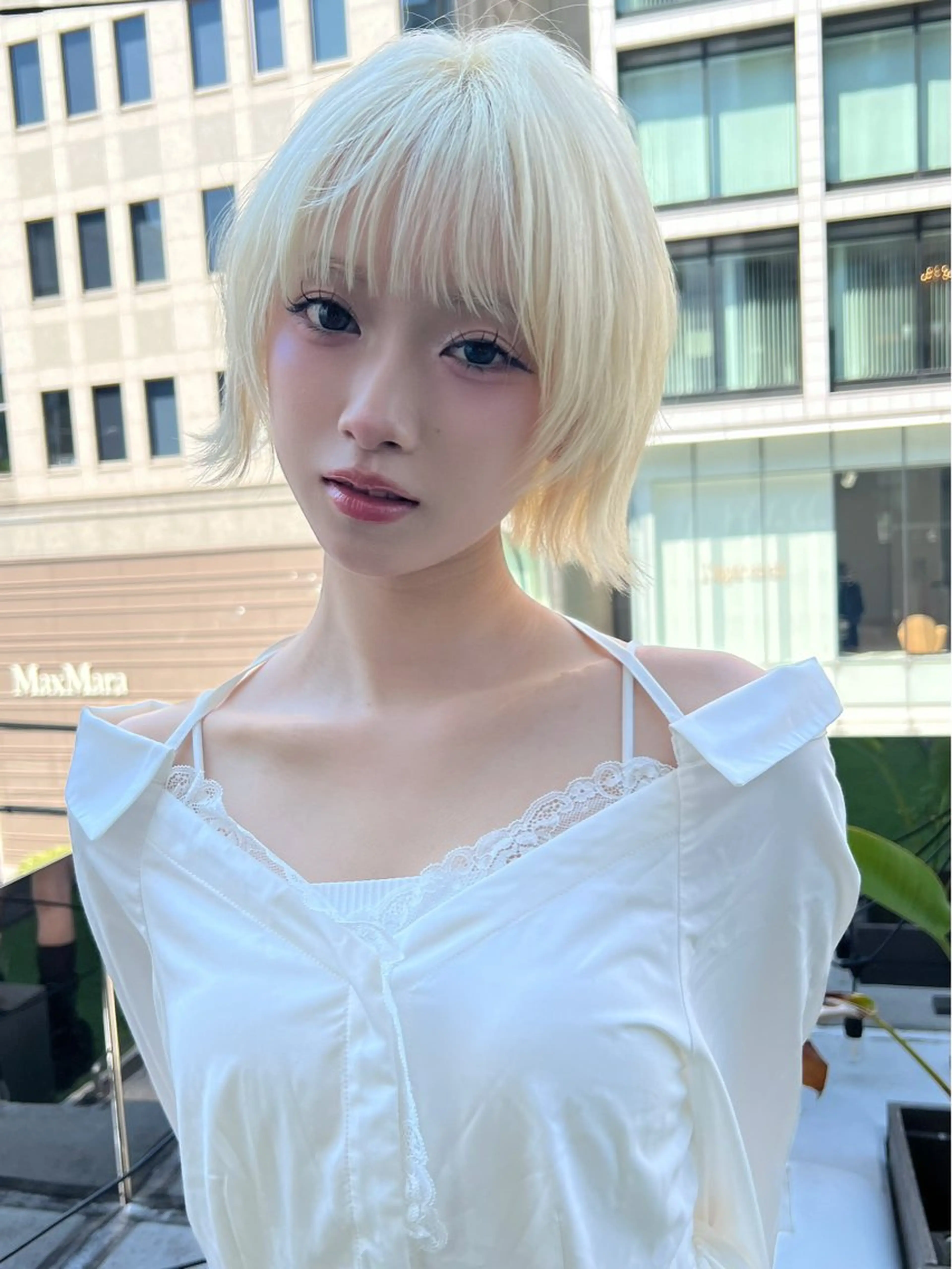 ショート カラー ボブレイヤー ボブ レイヤーカット 外ハネヘア カット 望月威吹/表参道/レ イヤー/似合わせのヘアスタイル