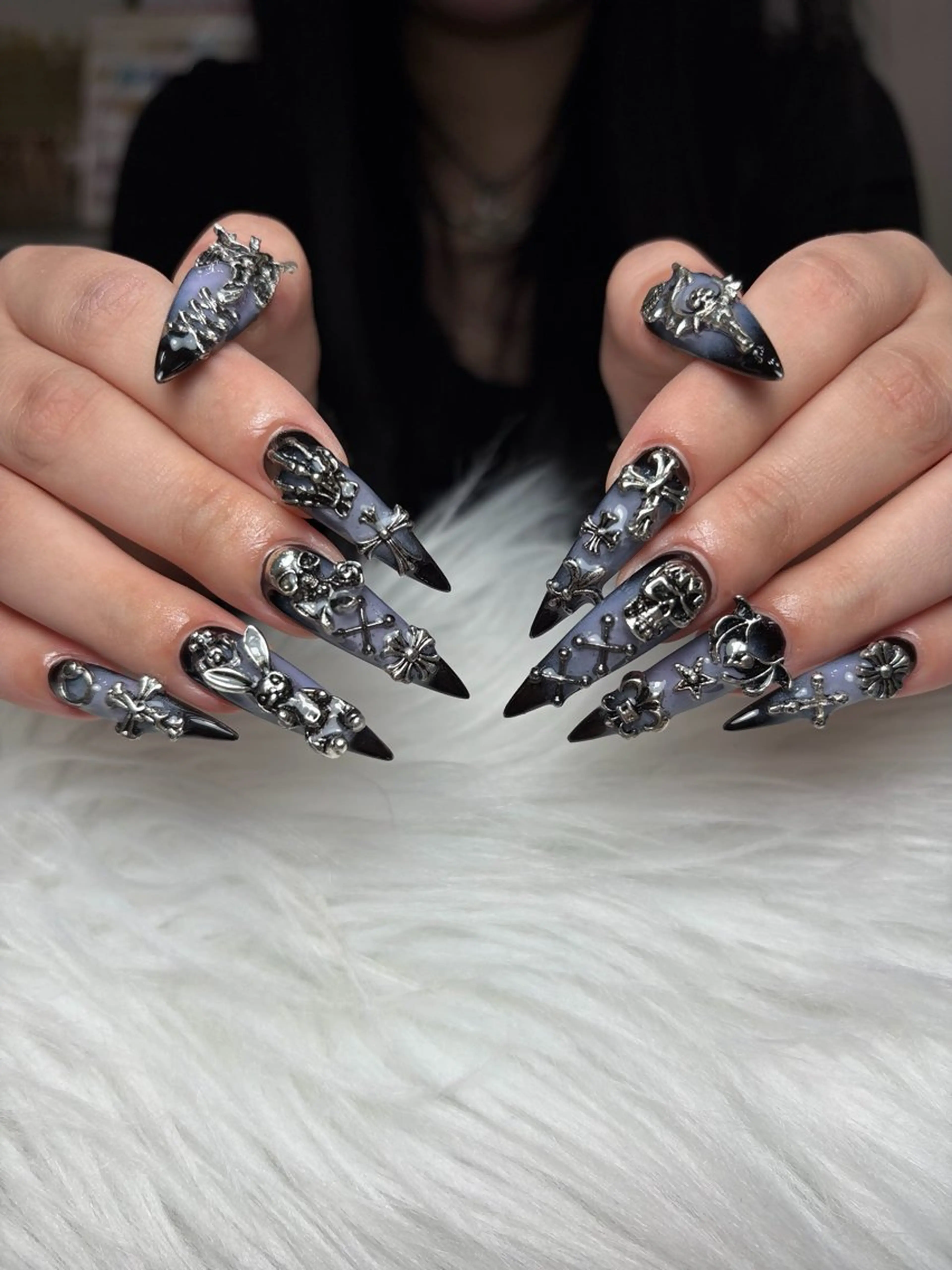 キッズ ネイル アートネイル 長さ出し ジェルネイル マグネットネイル ニュアンスネイル ハンドネイル Cloudy Chan Nailのネイルデザイン