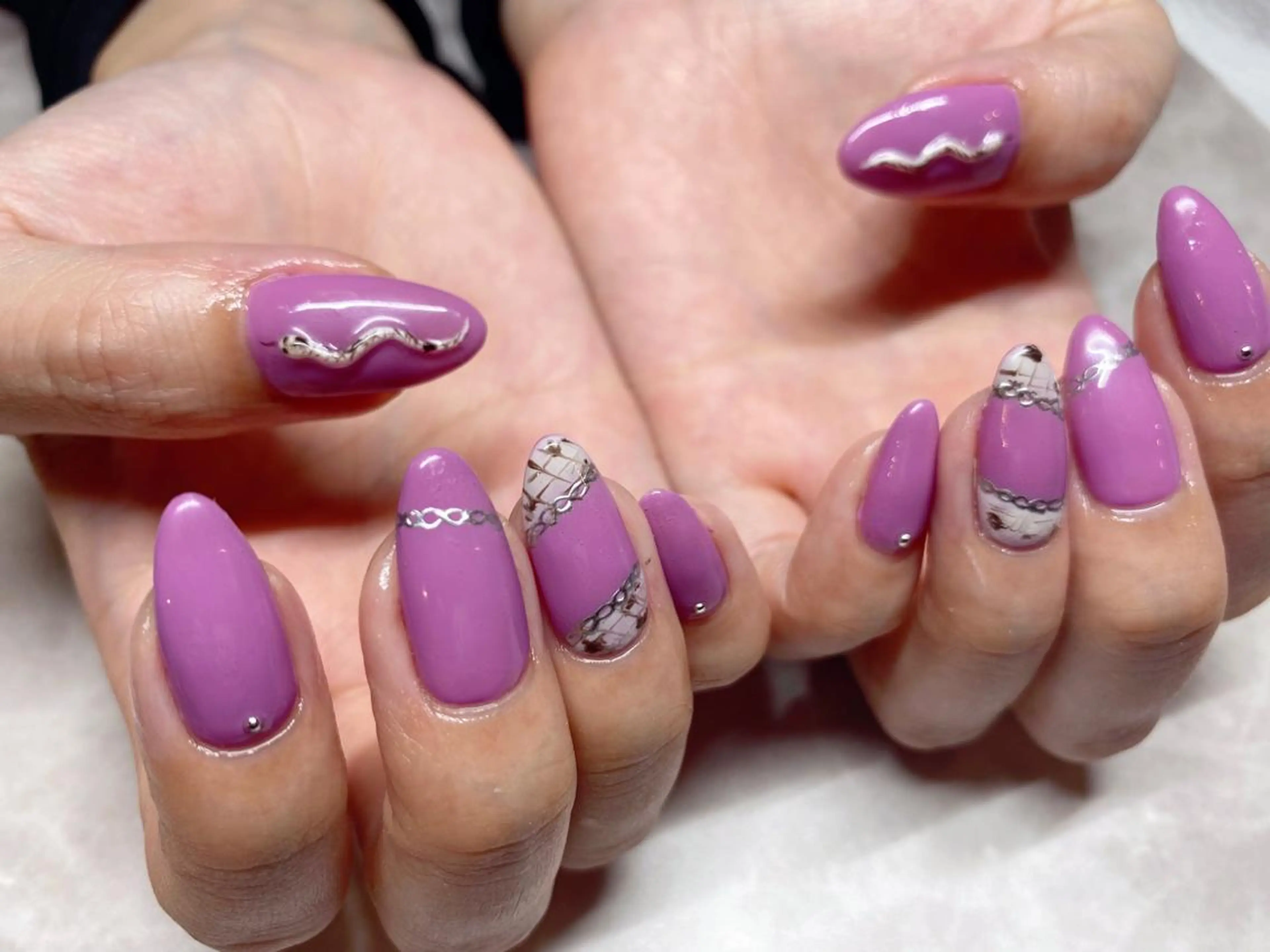 ネイル Nail salon MEGUMIのネイルデザイン