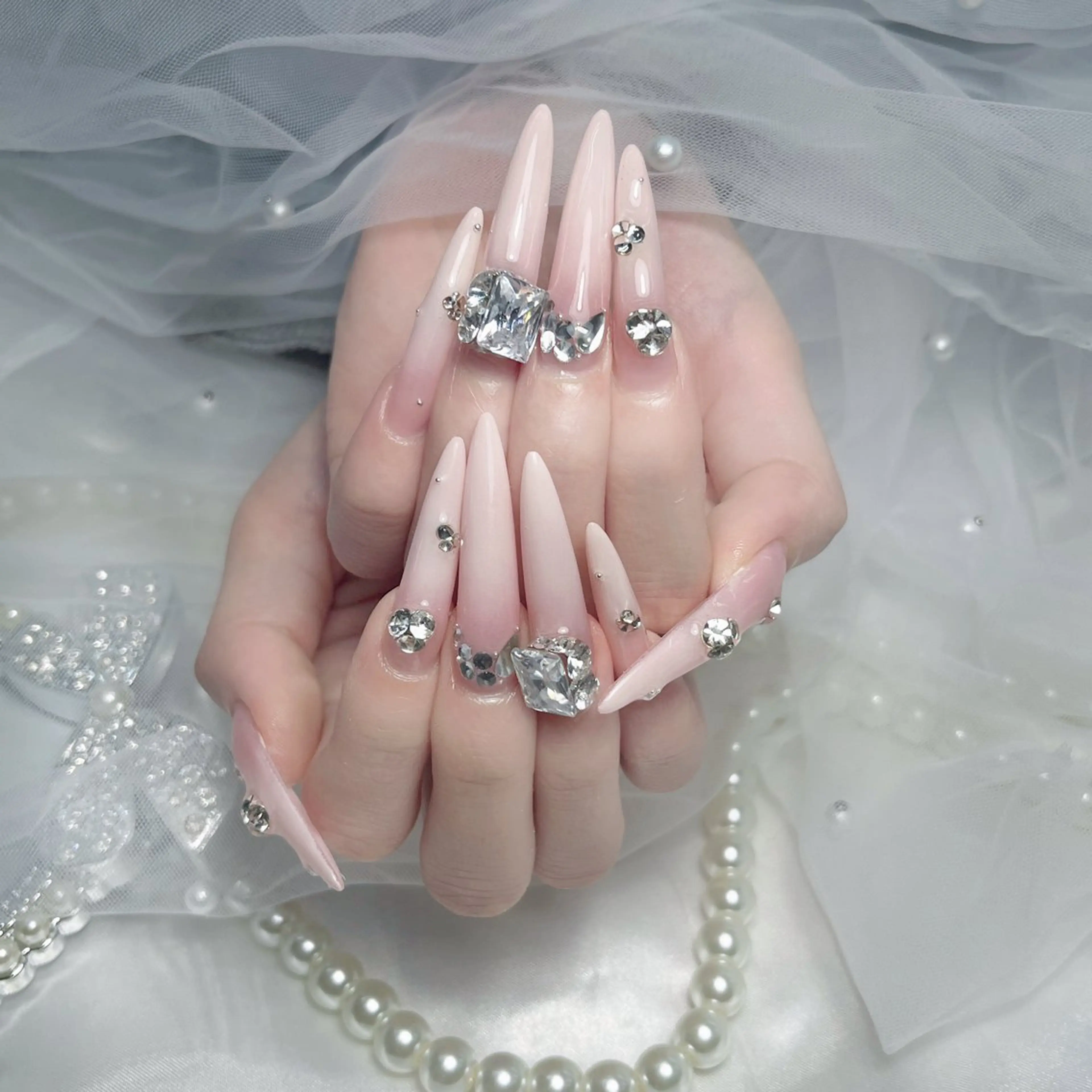 ネイル ハンドネイル ハンドケア Panda chan Novaのネイルデザイン