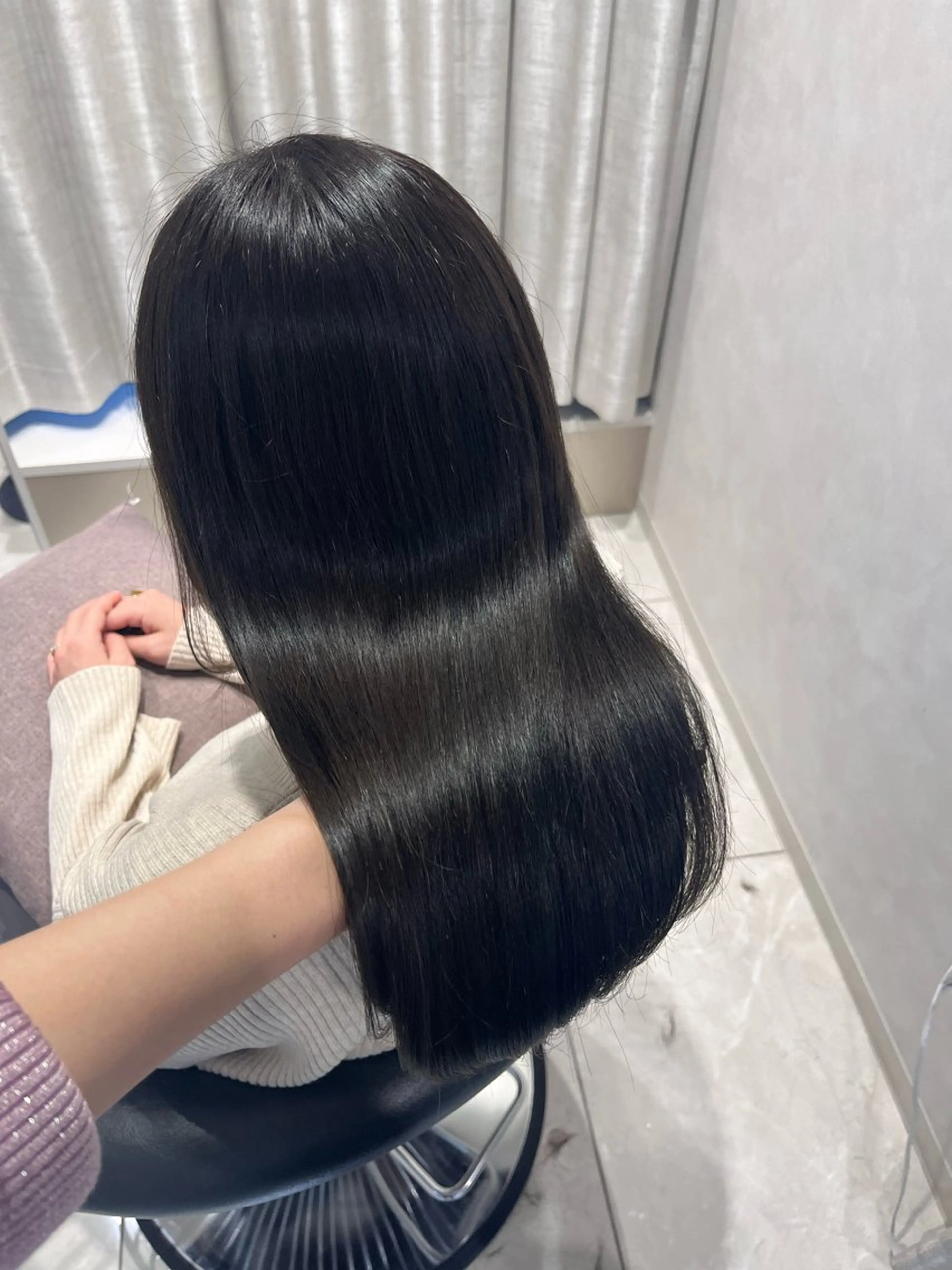 【人気No.1】💎うる艶ストレート💎＋髪質改善トリートメント（縮毛矯正＋Aujua髪質改善トリートメント）の写真