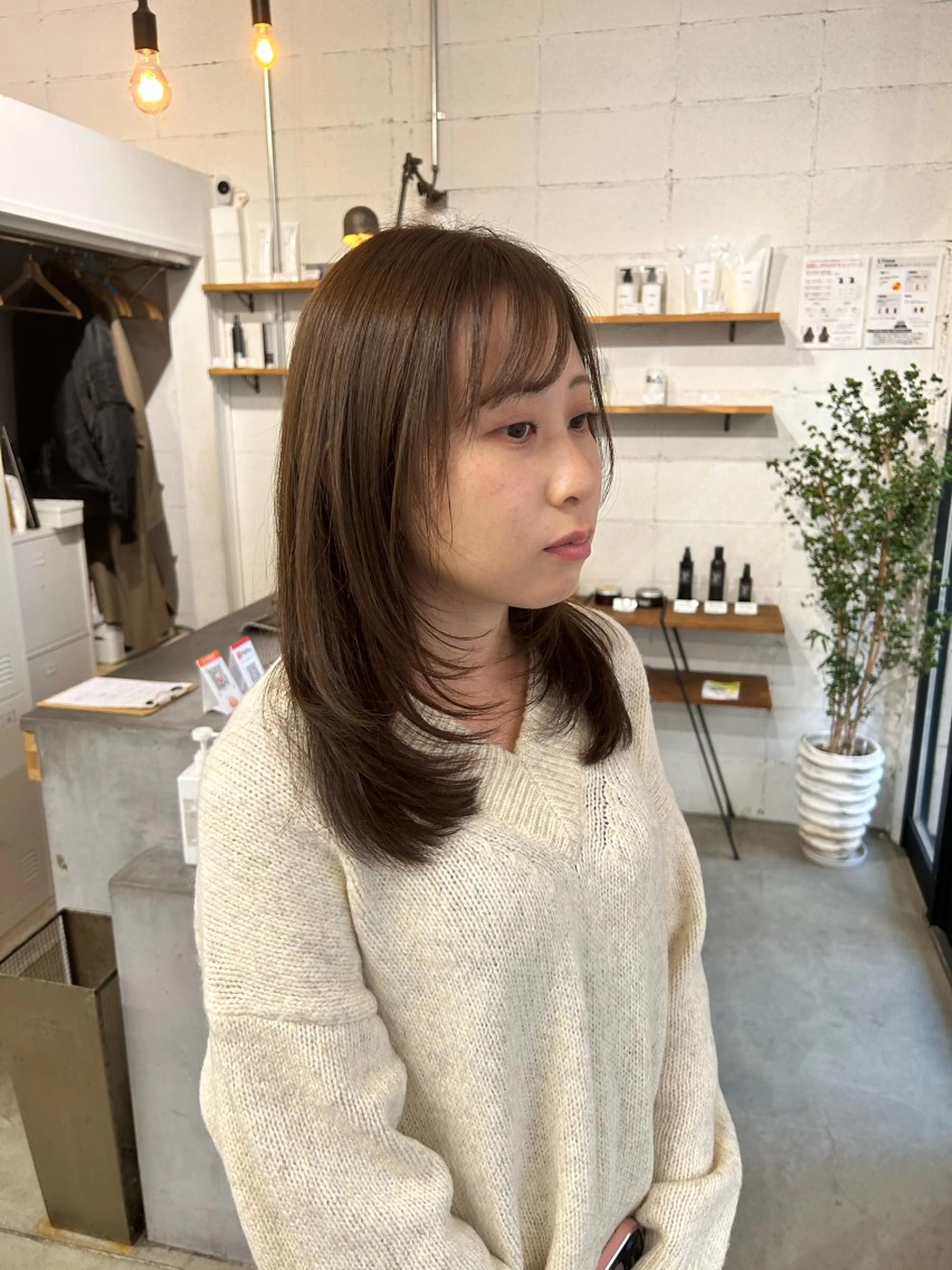 ミディアム やりすぎないパーマ ニュアンスパーマのヘアスタイル