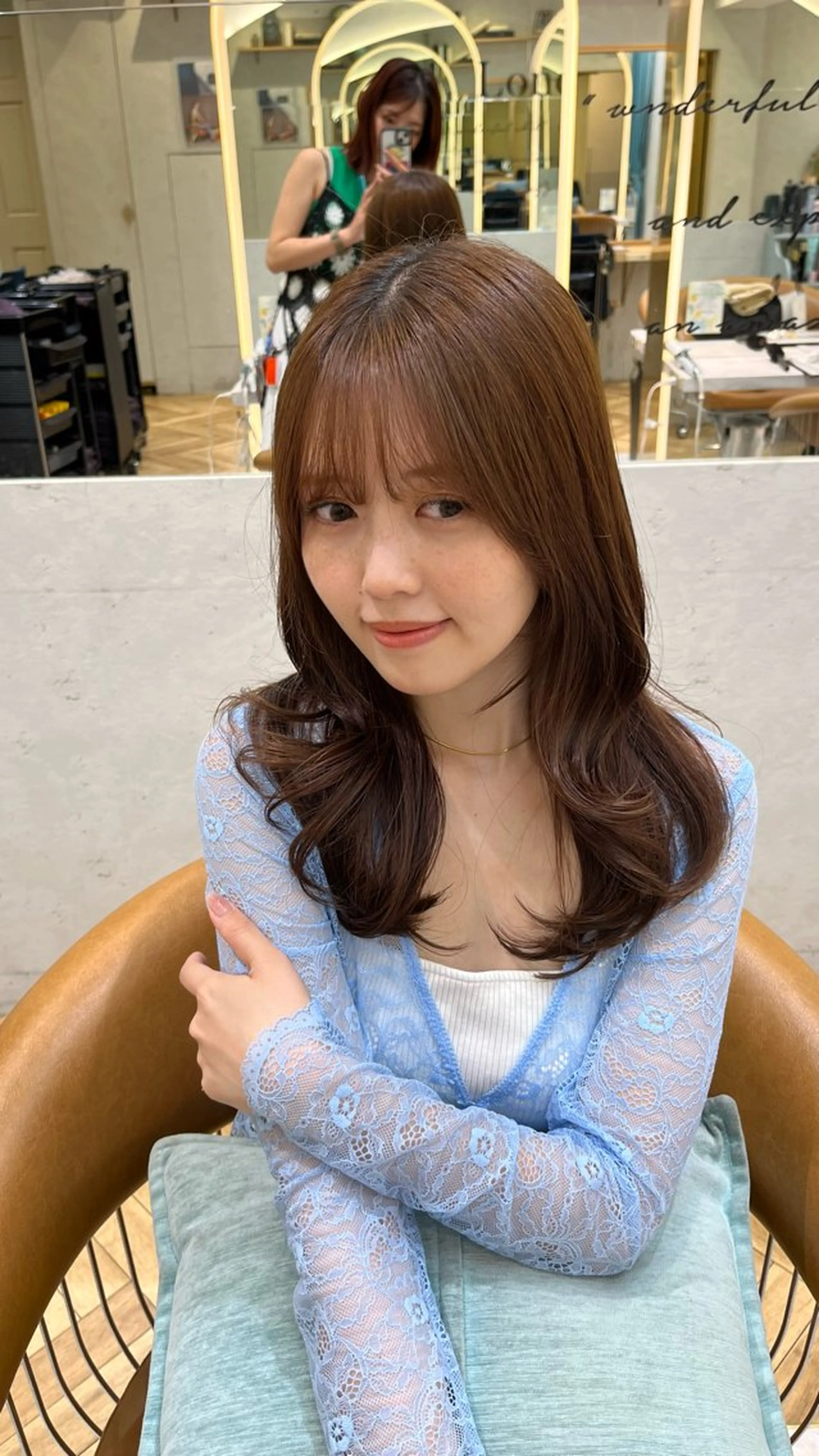 セミロング ♥️透明感×抜け感 ベージュ/佑珠♥️のヘアスタイル