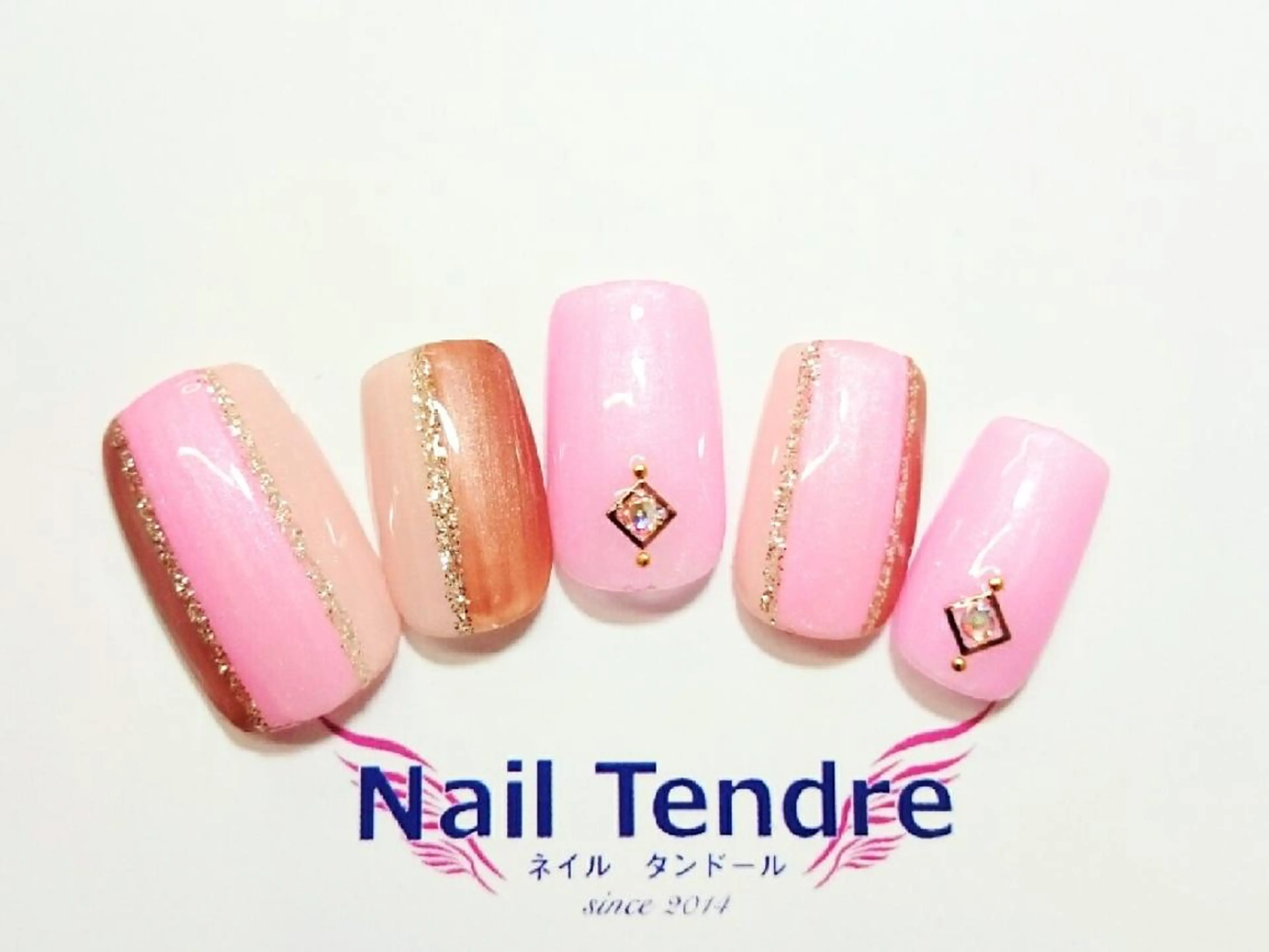 ネイル アートネイル ジェルネイル ソフトジェル ストーンネイル ハンドネイル Nail  Tendreのネイルデザイン