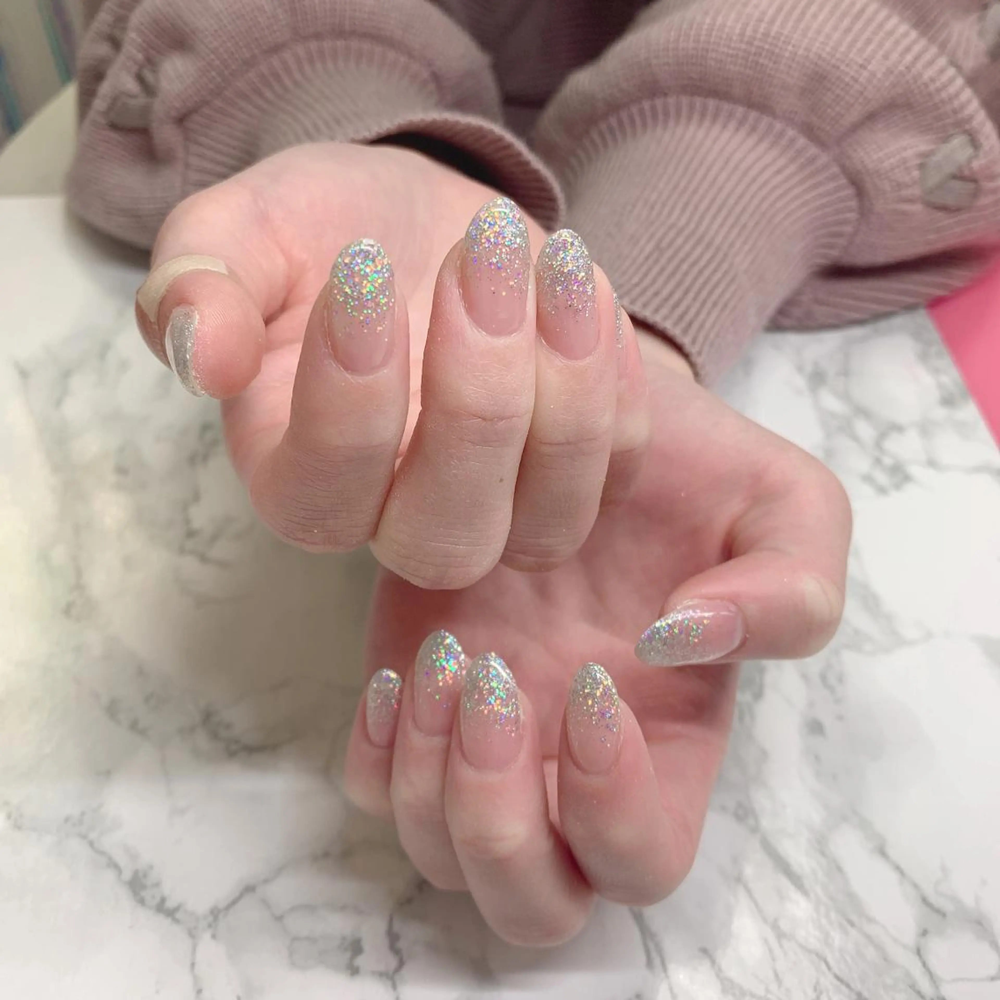 ネイル はな💎ネイル ワンホン、長さ出しのネイルデザイン