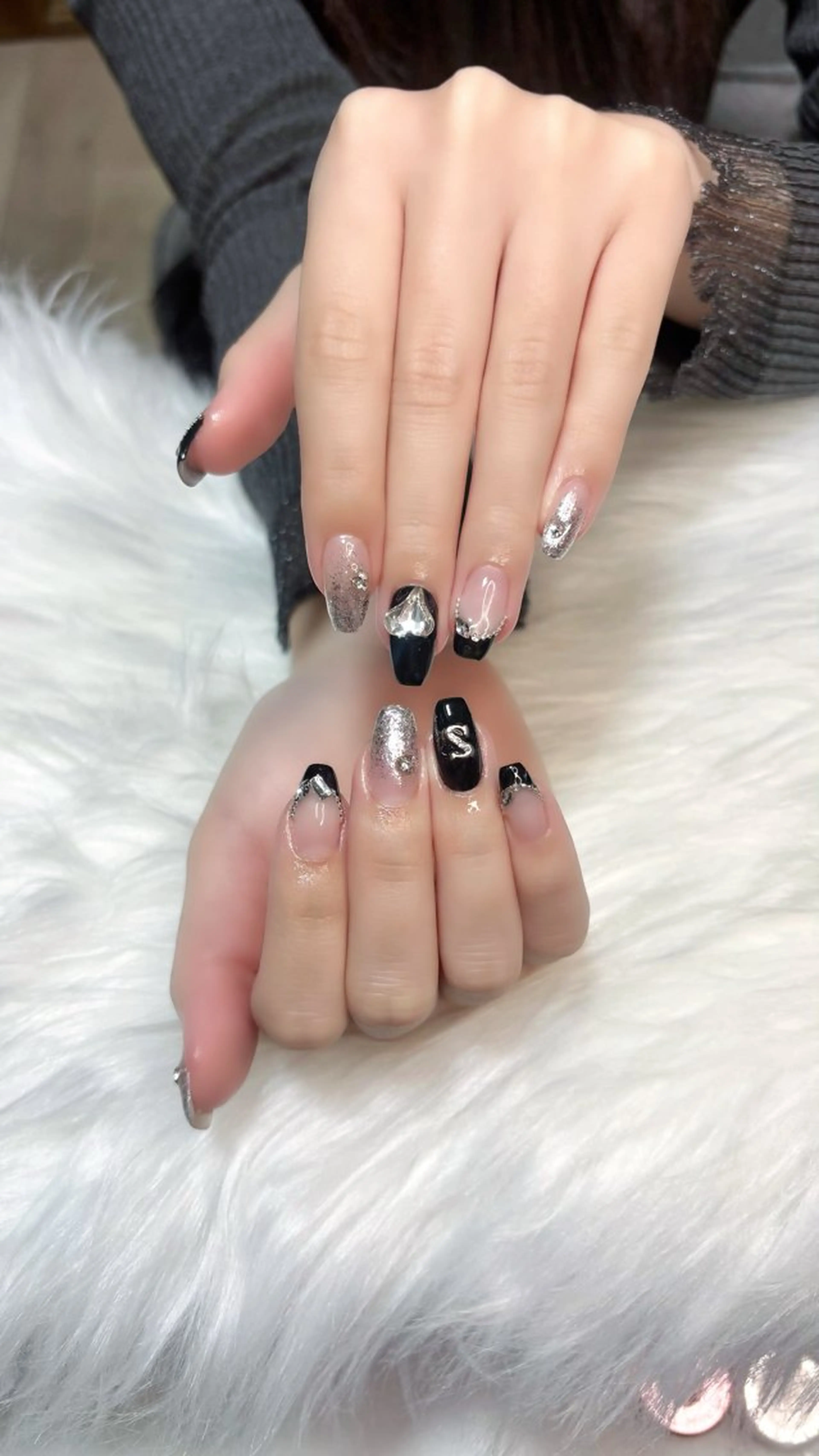 ネイル ハンドネイル Fam-er赤坂店所属・Fam-er Akiのネイルデザイン