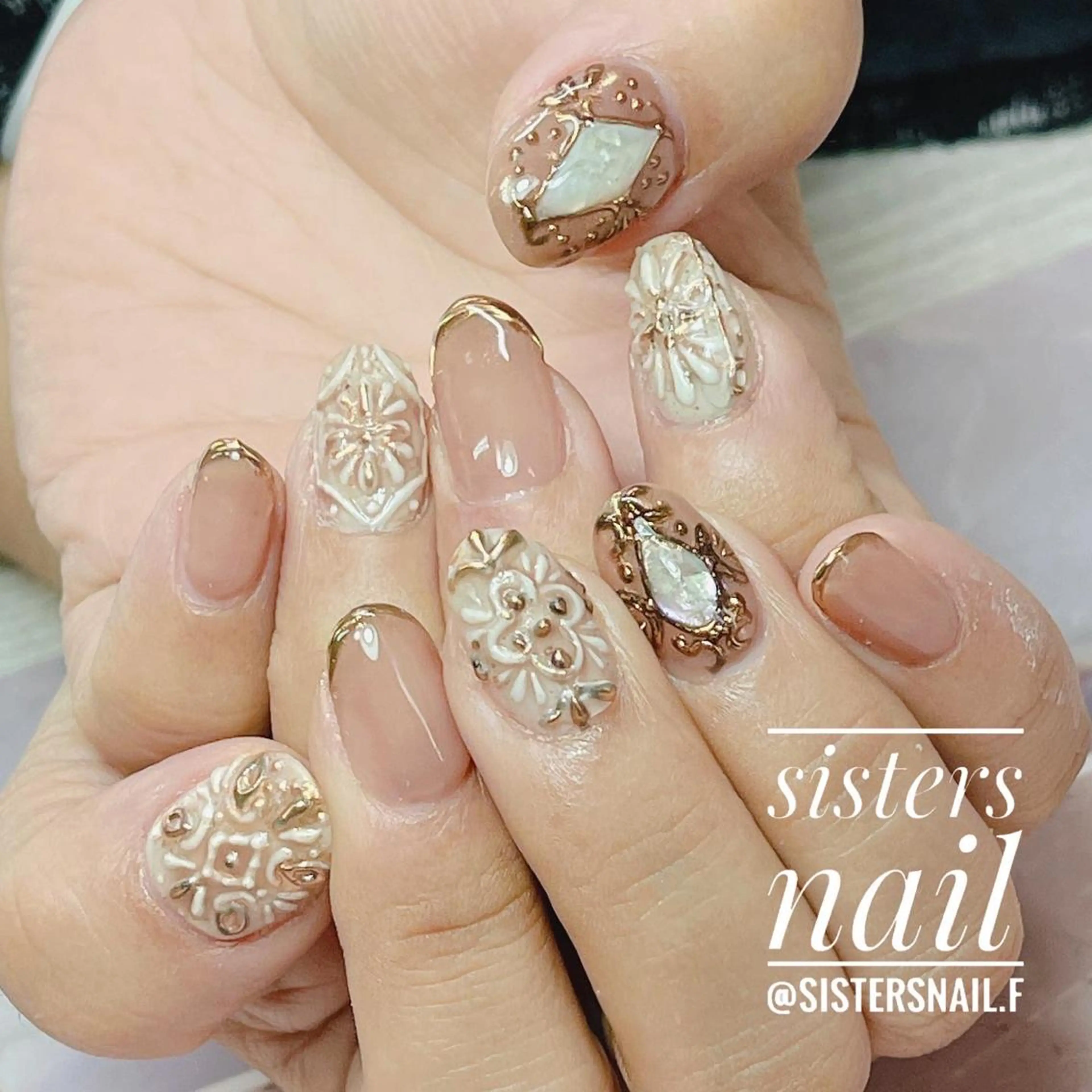 ネイル アートネイル フレンチネイル マットネイル ミラーネイル ニュアンスネイル sisters nail.fのネイルデザイン