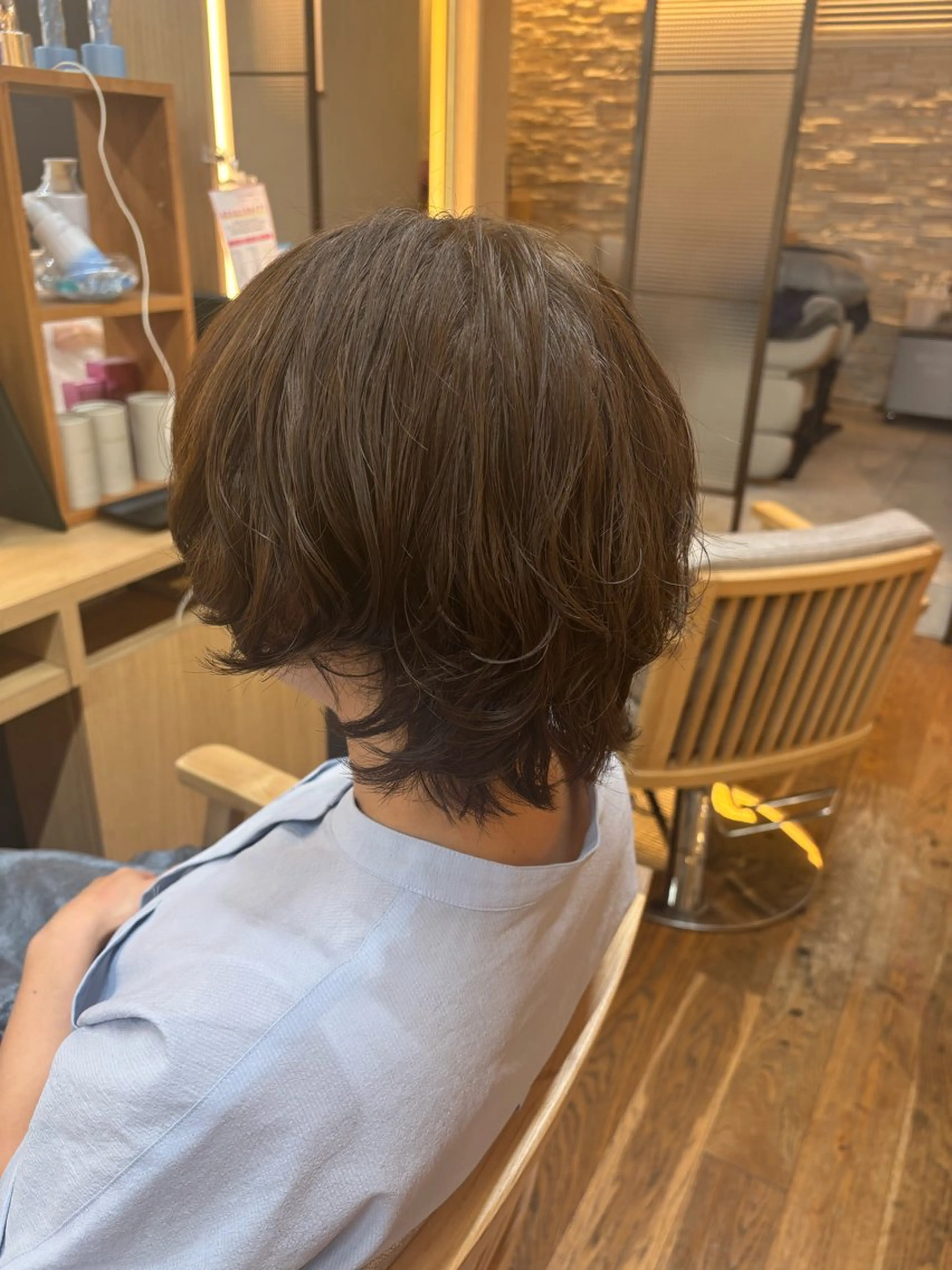 ショート カラー パーマ アッシュ 透明感カラー ウルフカット カット ヘアカラー パーマ 韓国ヘア sasugaのヘアスタイル