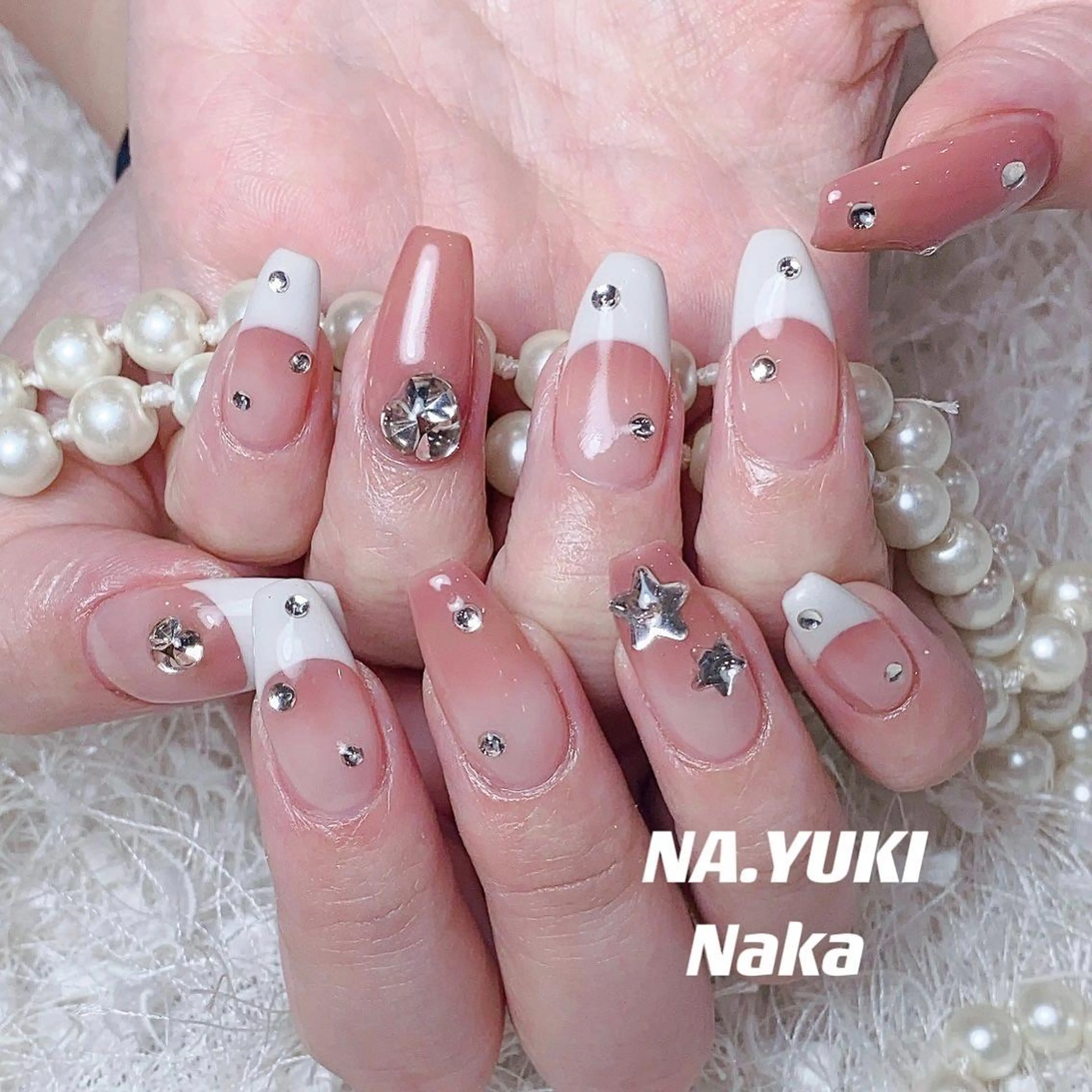 ネイル ハンドネイル ハンドケア ナユキNA.YUKI 新宿店のネイルデザイン