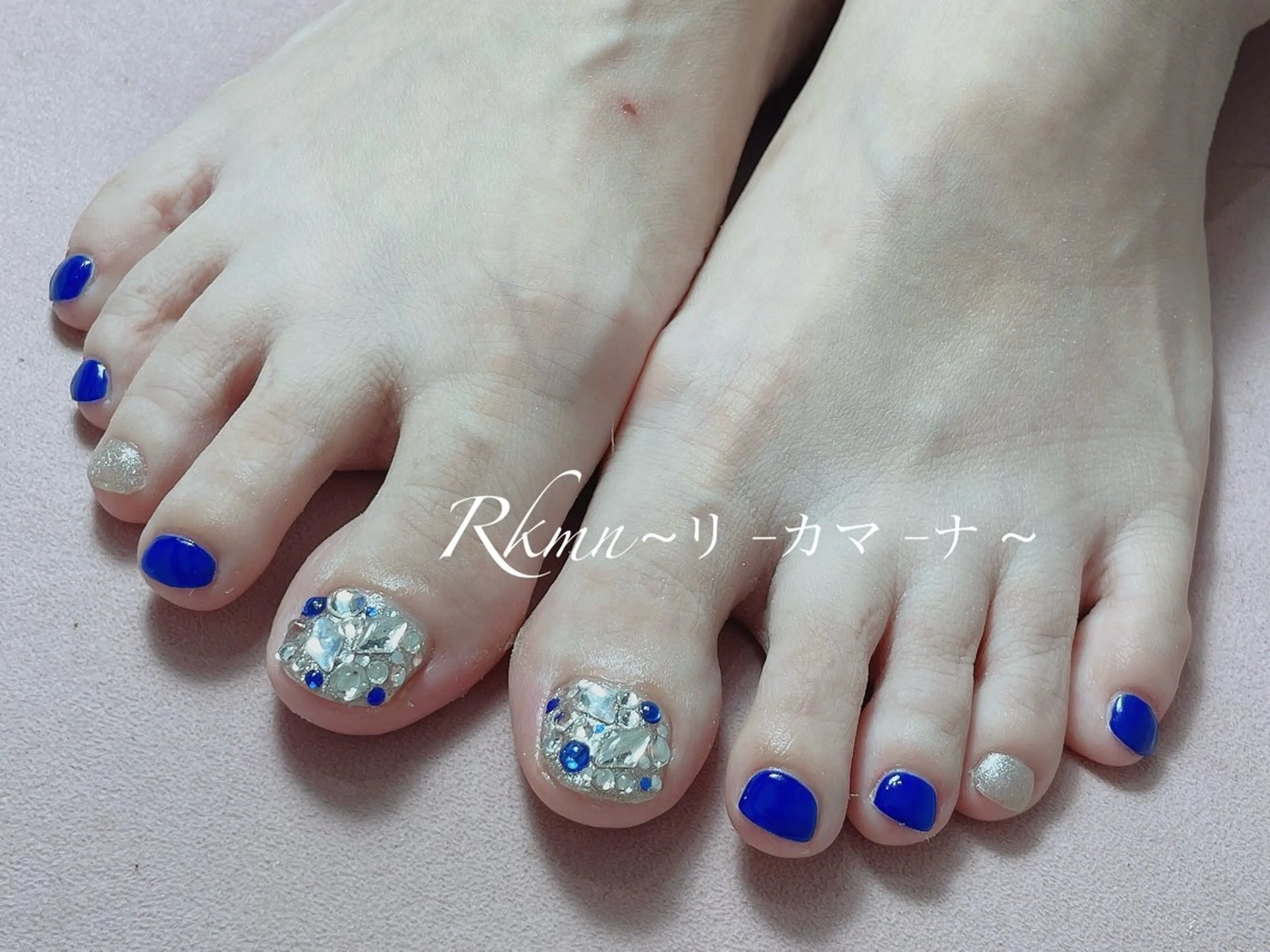 ネイル アートネイル ブルー フットネイル 春ネイル ハンドネイル フットネイル ハンドケア Rkmn ~リ-カマ-ナ~のネイルデザイン