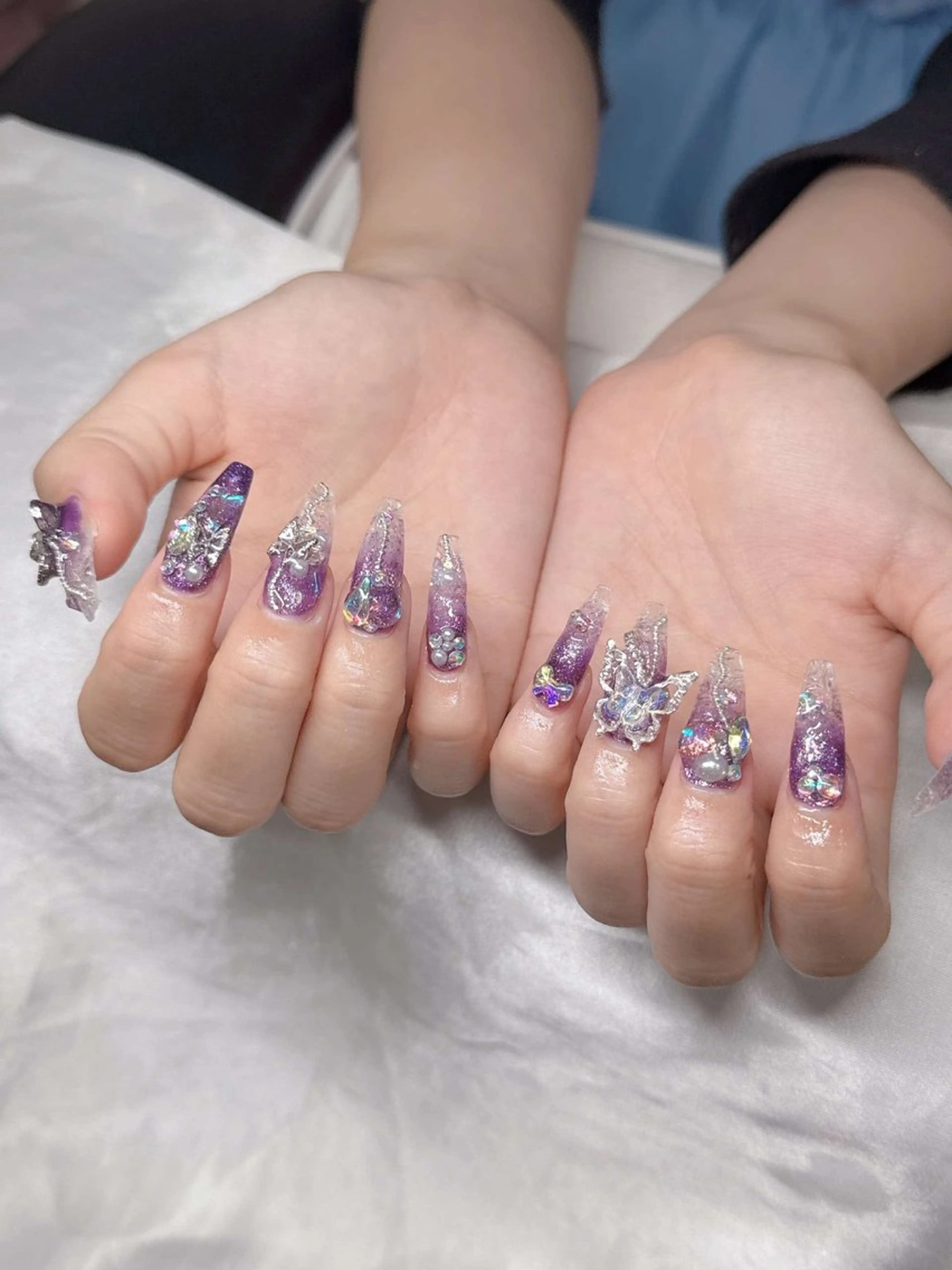 ネイル 長さ出し グラデーション 卒業式 キラキラネイル マグネットネイル ハンドネイル Lee Nailsのネイルデザイン