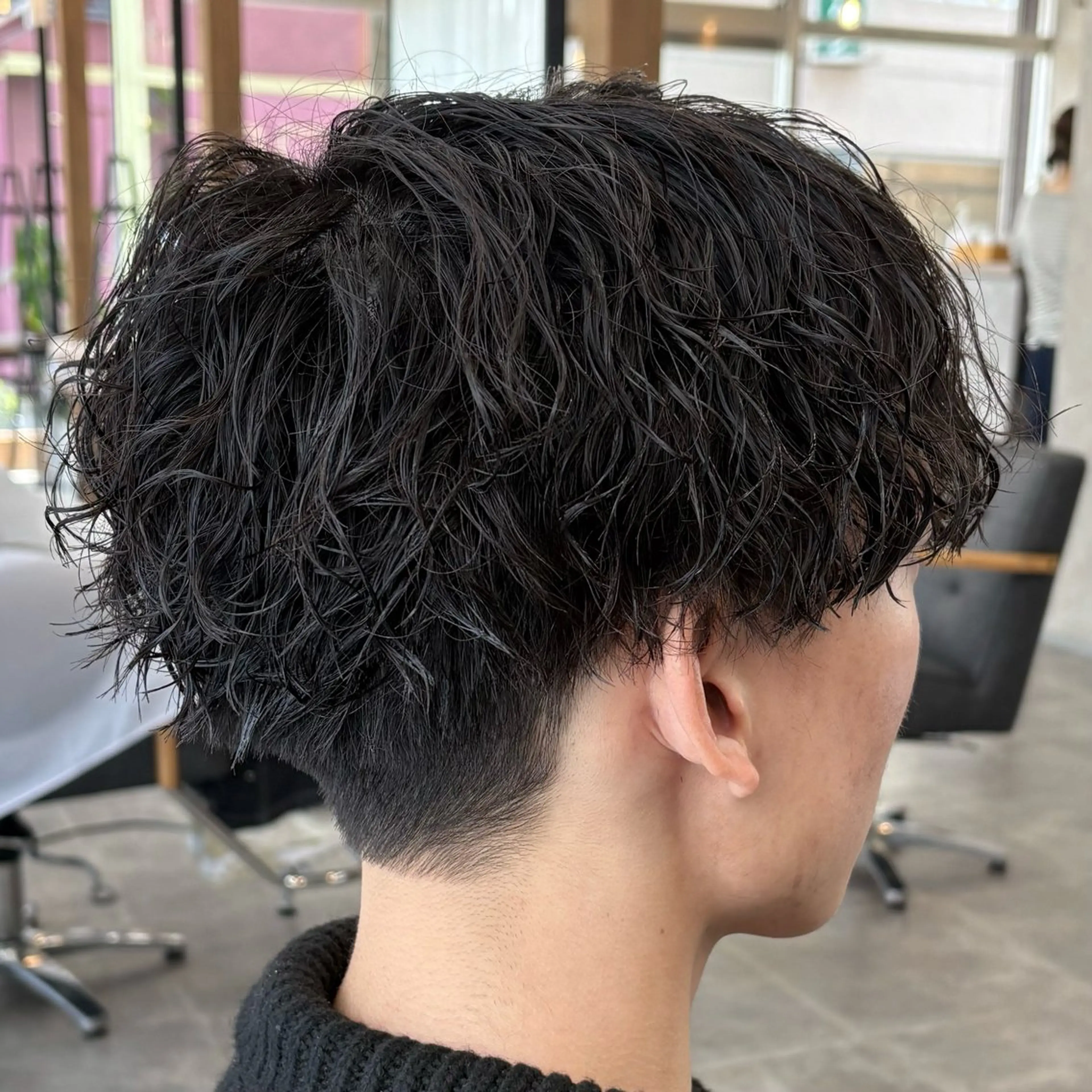 ショート パーマ メンズ メンズパーマ スパイラルパーマ いちか🤍 COQU千葉のヘアスタイル