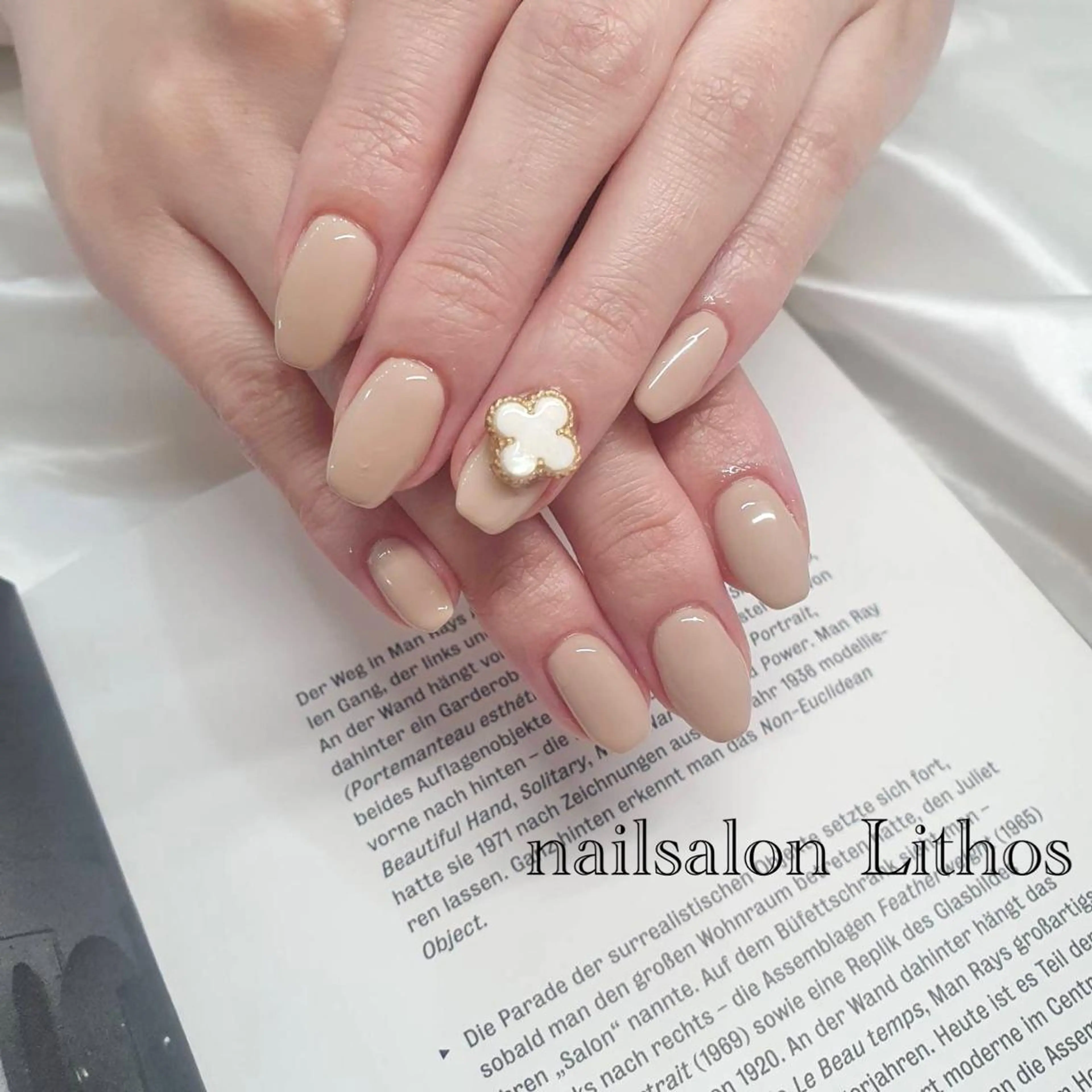 ネイル ハンドネイル nailsalon Lithos所属・nailsalon Recontreのネイルデザイン