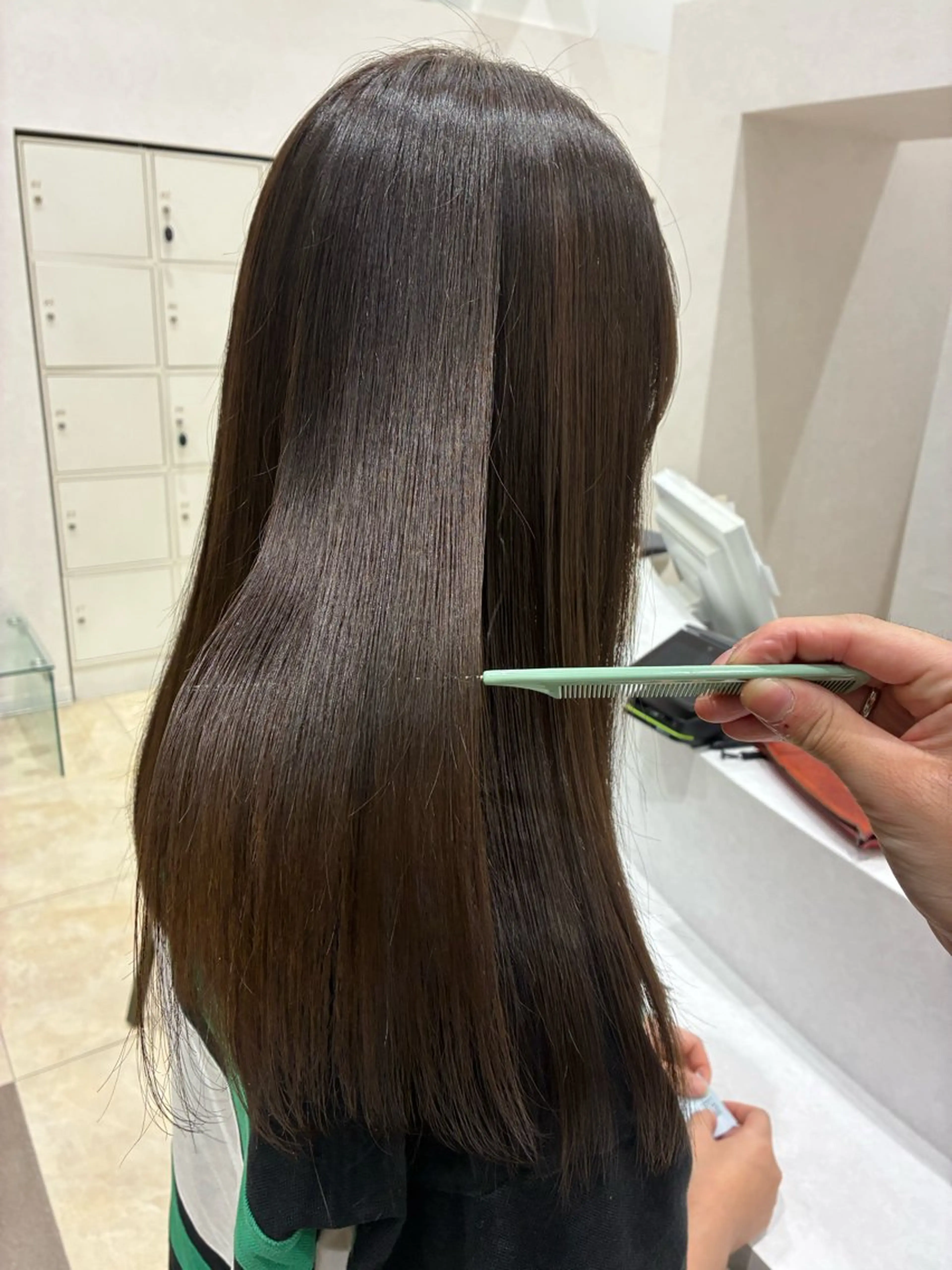 ロング 縮毛矯正 トリートメント カット 縮毛矯正 本田 拓未のヘアスタイル