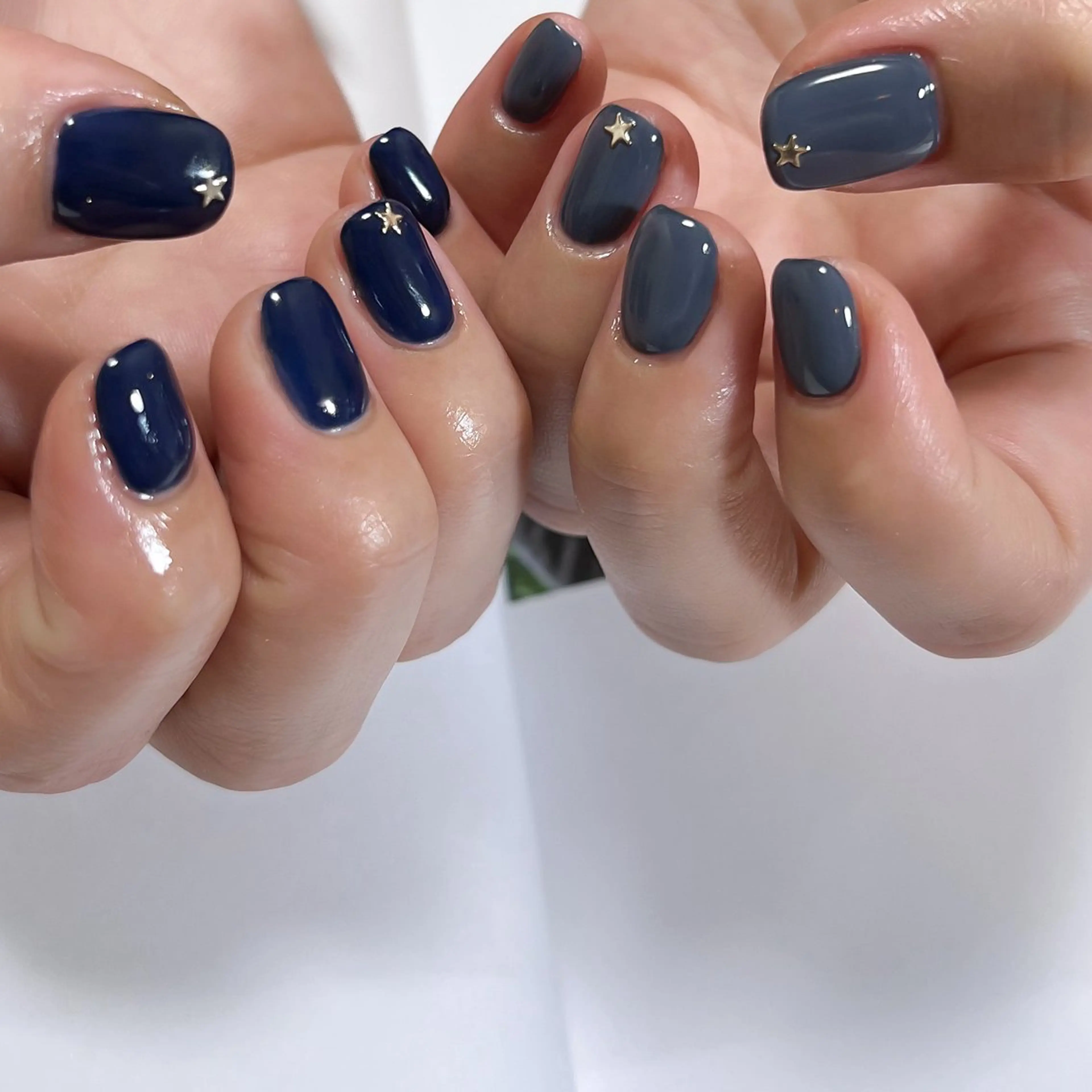 ネイル ネイビー ワンカラーネイル シンプルネイル スクエアネイル 冬ネイル pointillé .ayaのネイルデザイン