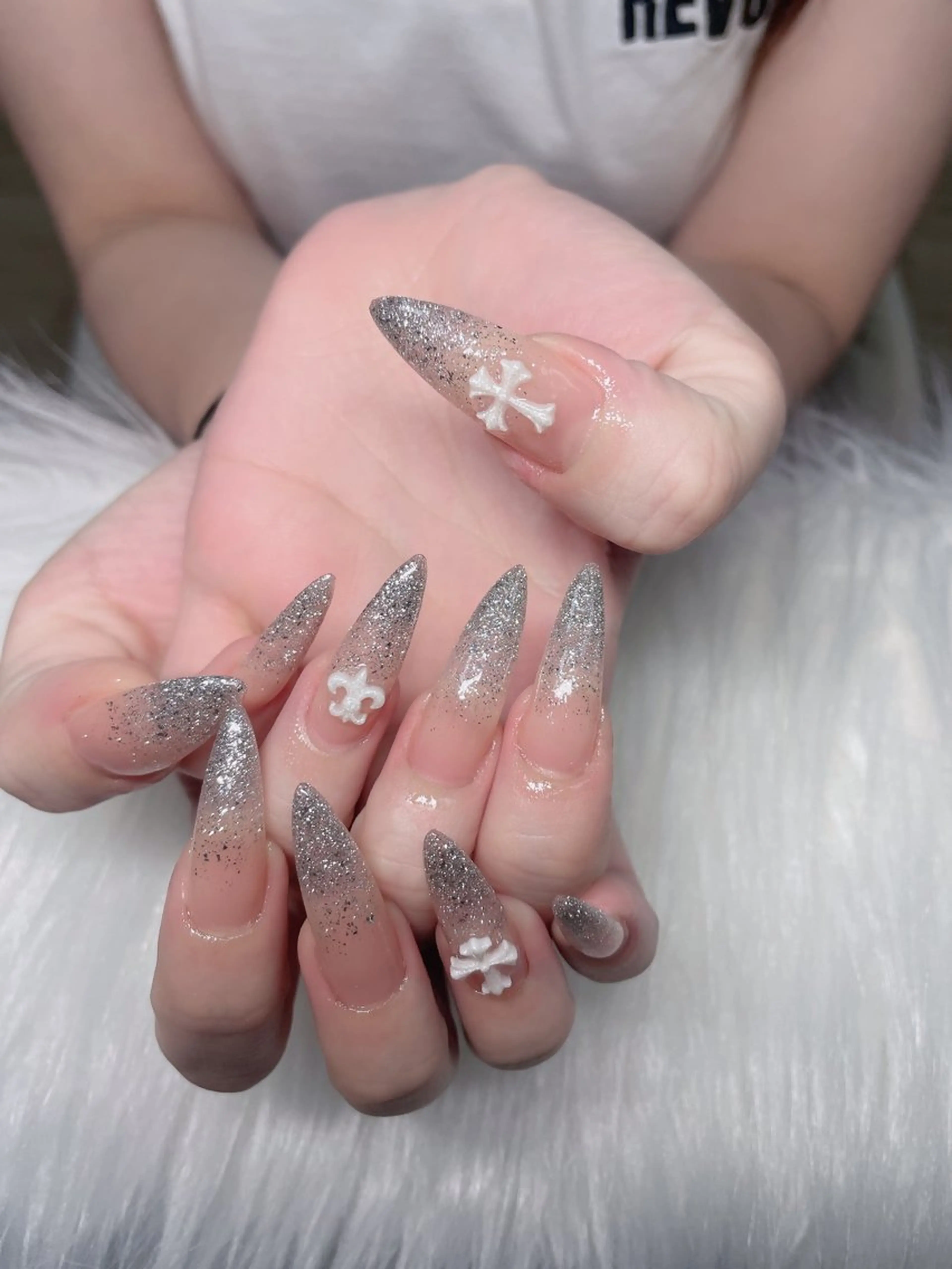 ネイル ハンドネイル Hin  Nail所属・Hin Nail Salonのネイルデザイン