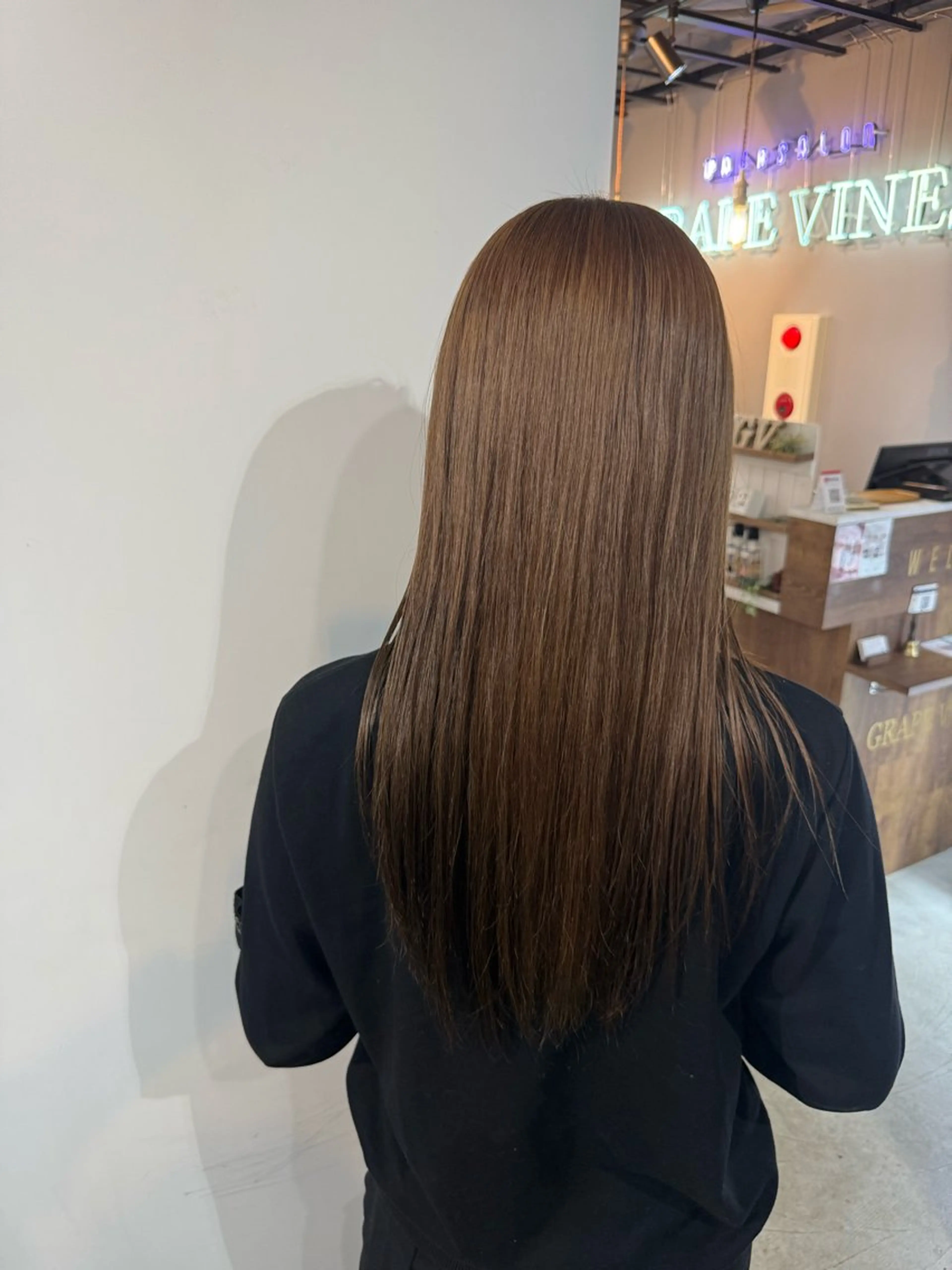 カラー 篠田 舞のヘアスタイル