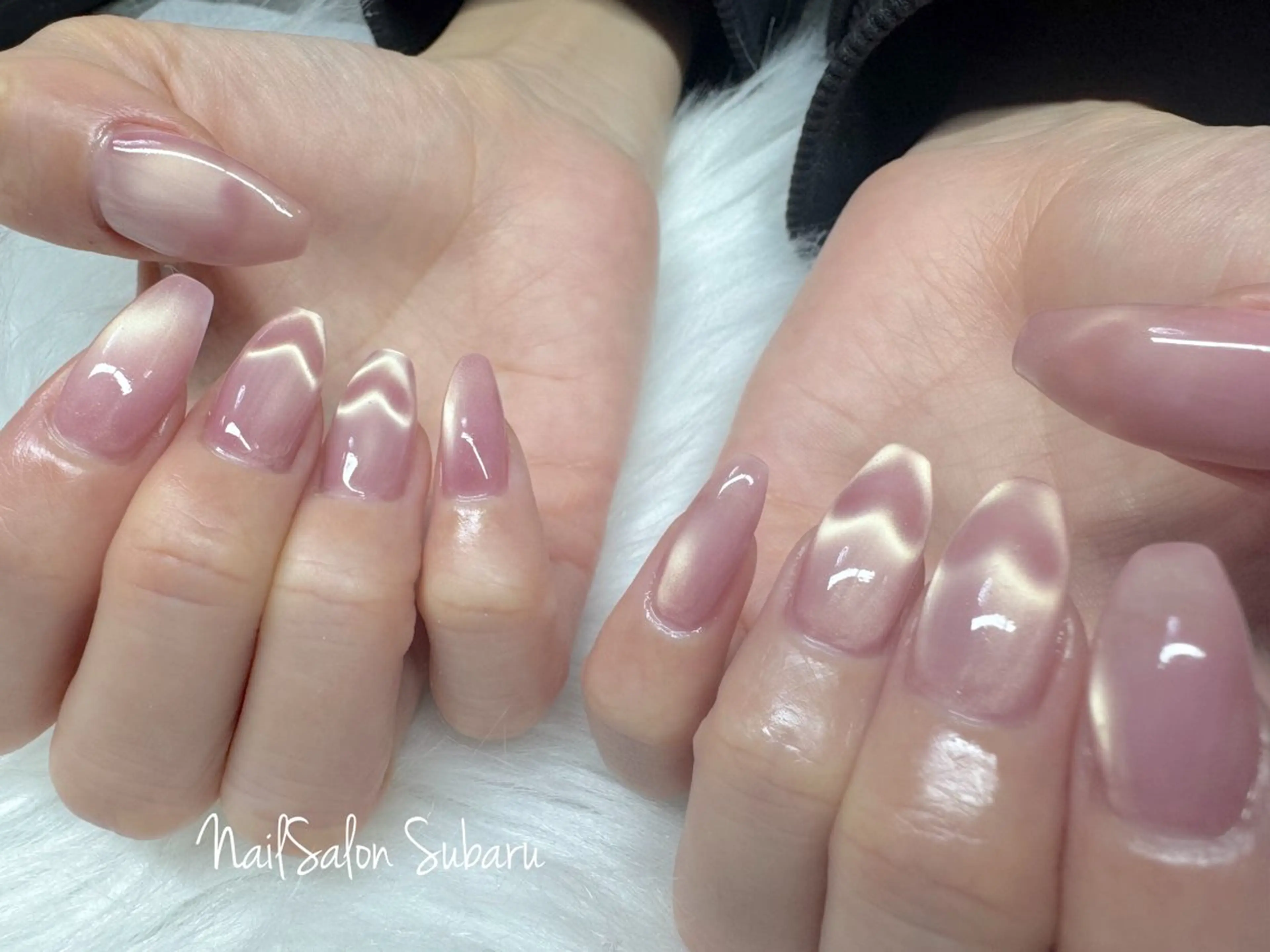 ネイル アートネイル ハート ハンドネイル Nail Salon Subaru所属・Nail Salon Subaruのネイルデザイン