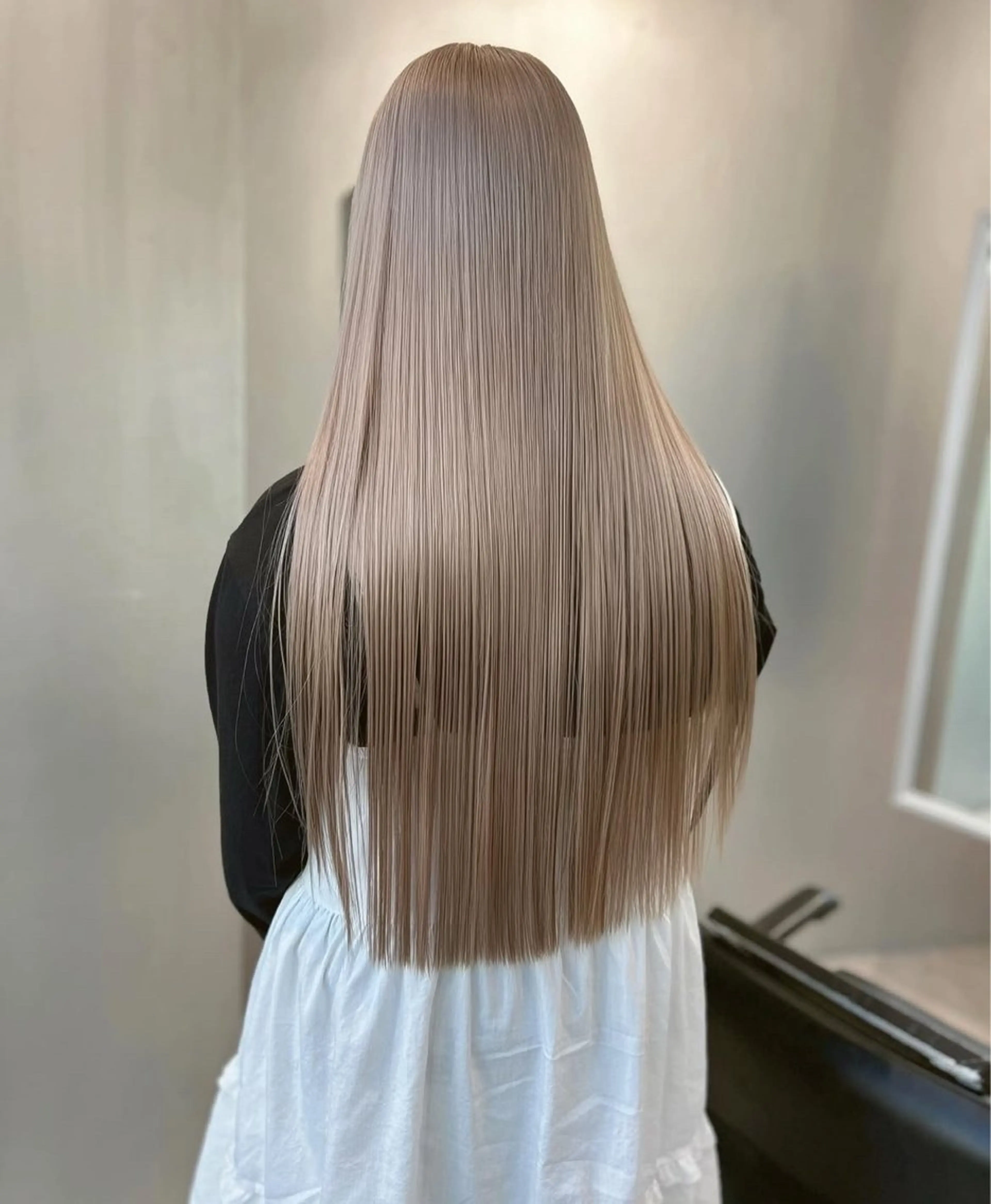 カラー ヘアカラー トリートメント PELE ハイトーン 児玉  大翔のヘアスタイル