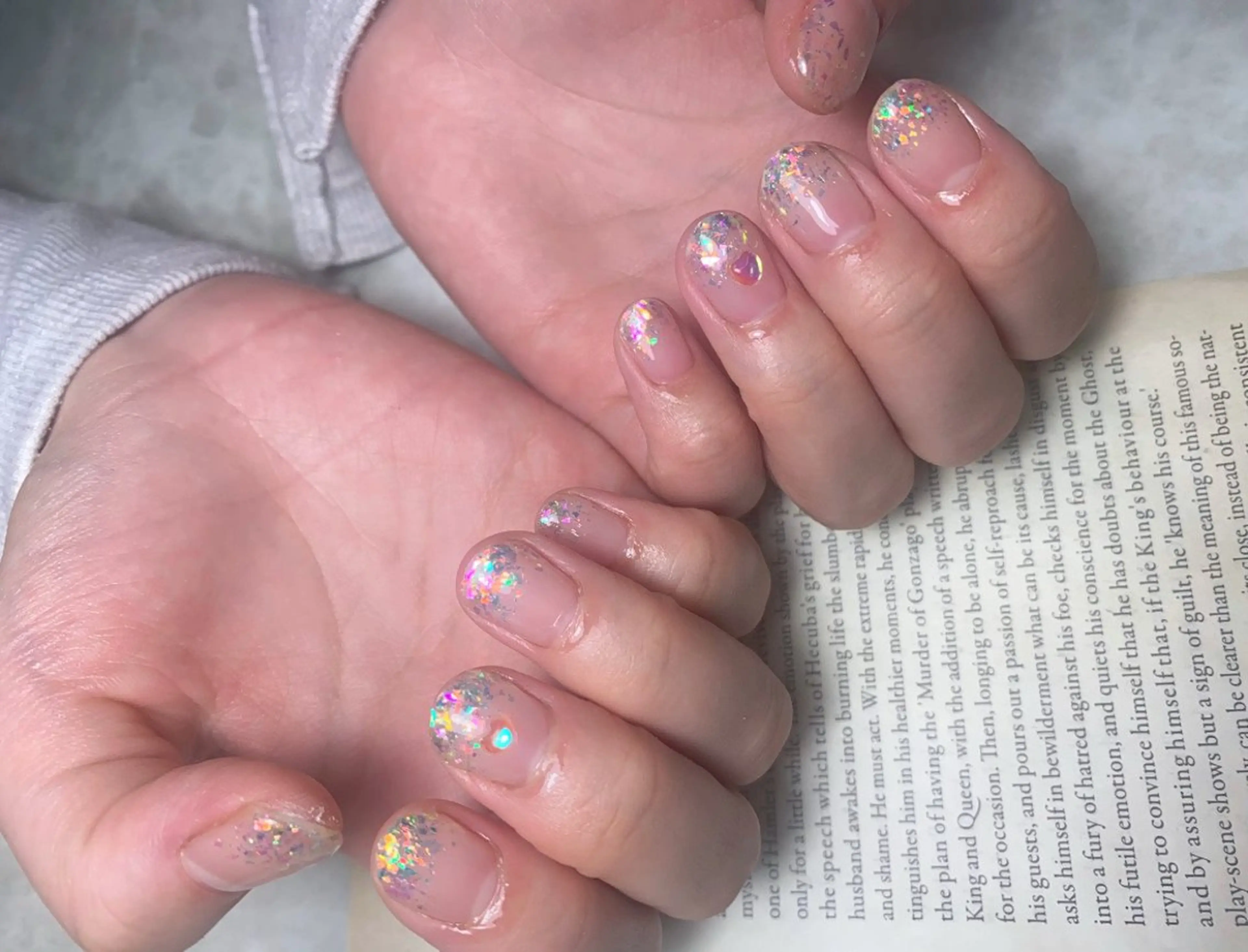 ネイル ラメ(グリッター) ラメグラデーション 🌿Charme🌿 MAIのネイルデザイン