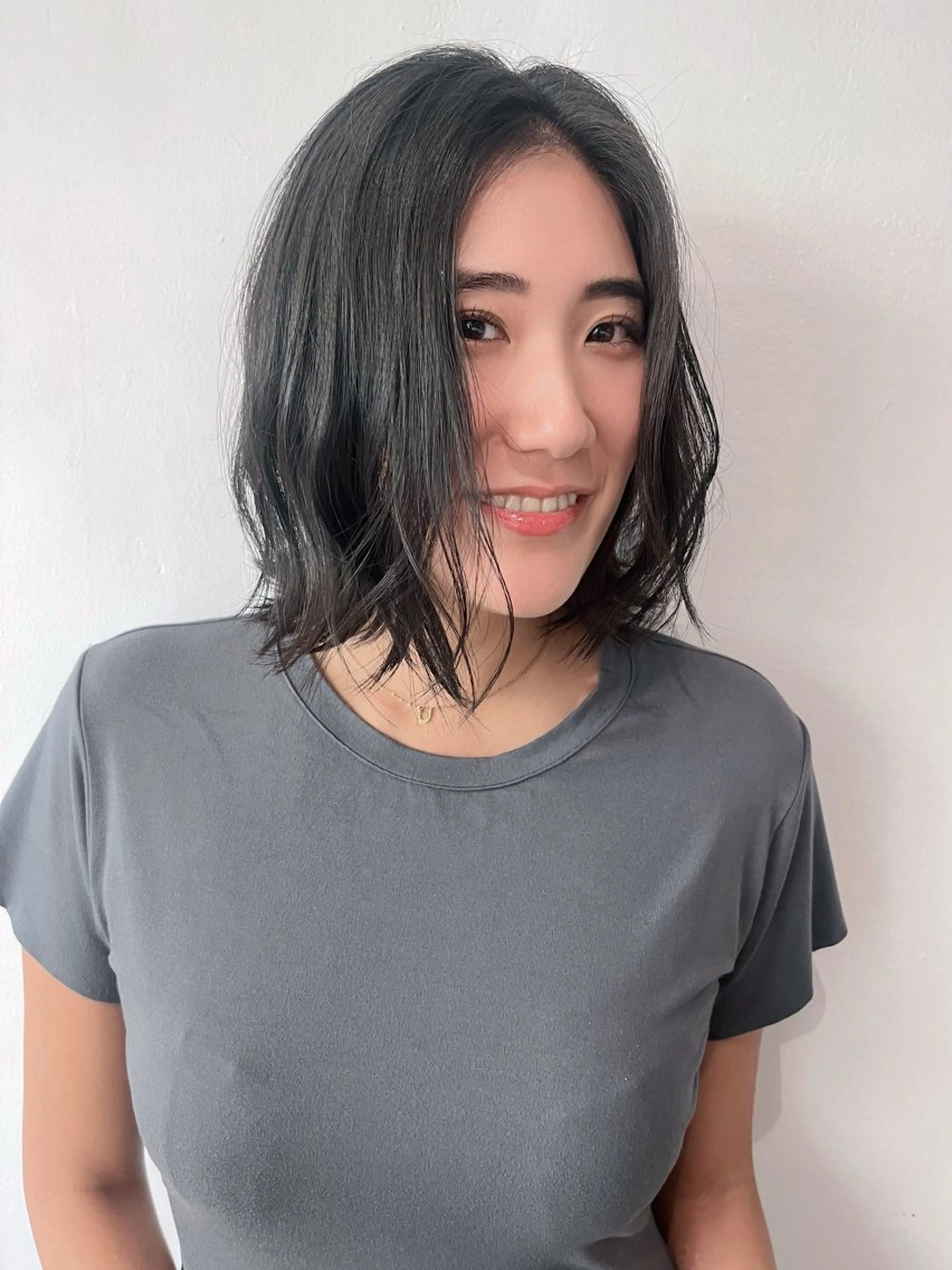 ミディアム ボブ 外国人風カラー undercurrent (アンダーカレント)所属・Nakano Hajimeのヘアスタイル