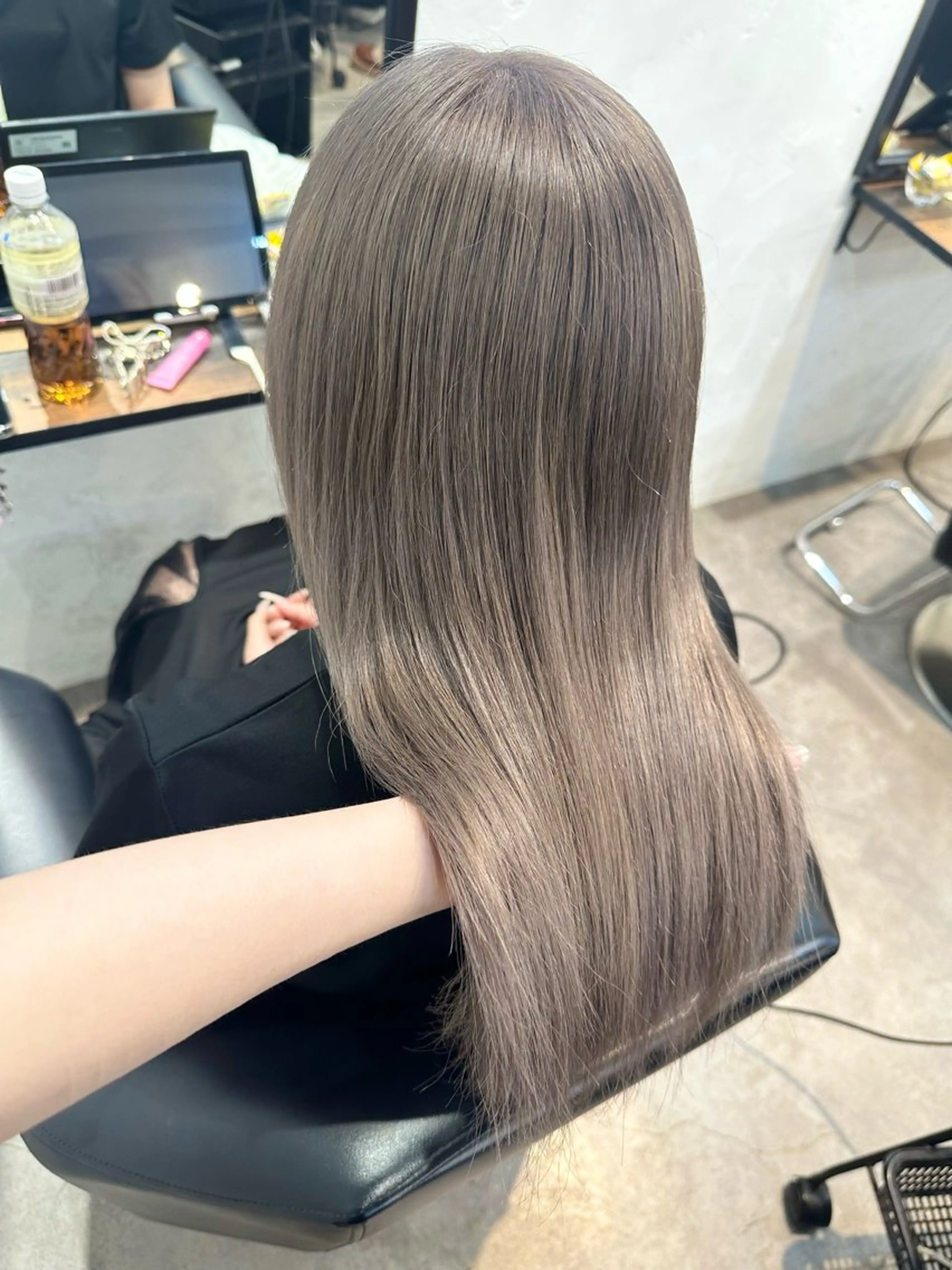 ロング カラー ブリーチ ケアブリーチ トリートメント 🫧シールエクステ/ カラー🫧アサミ️のヘアスタイル